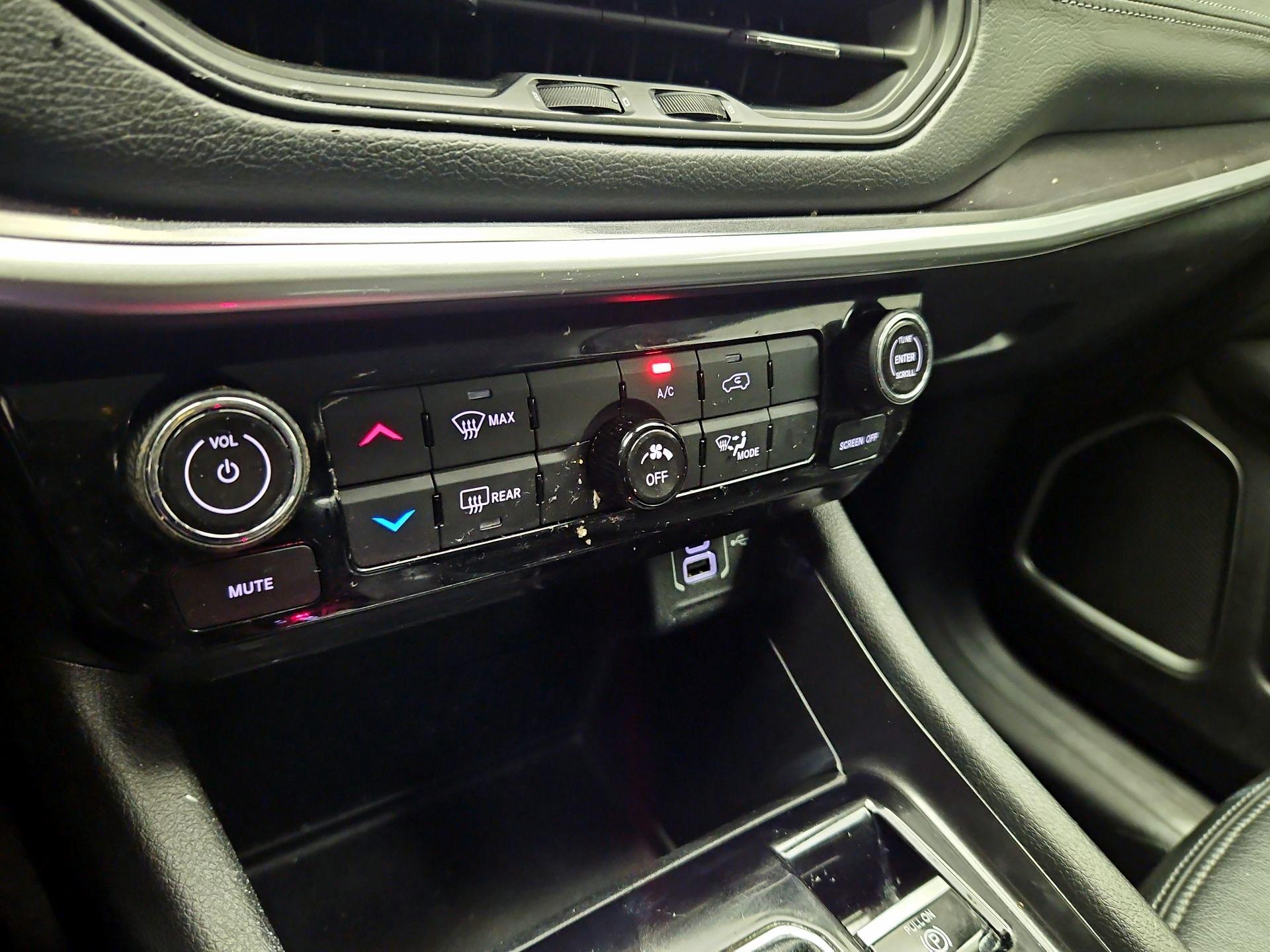 Thumbnail: 2022 Jeep Compass - 16