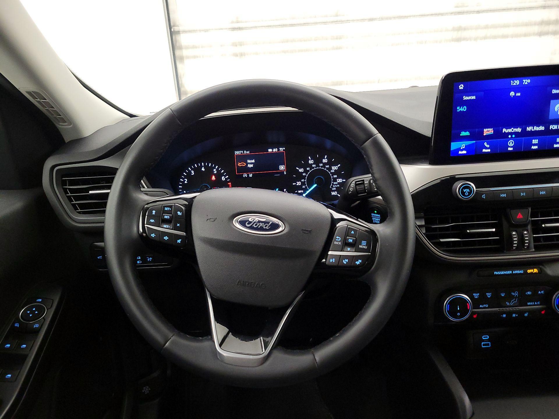 Thumbnail: 2022 Ford Escape - 10