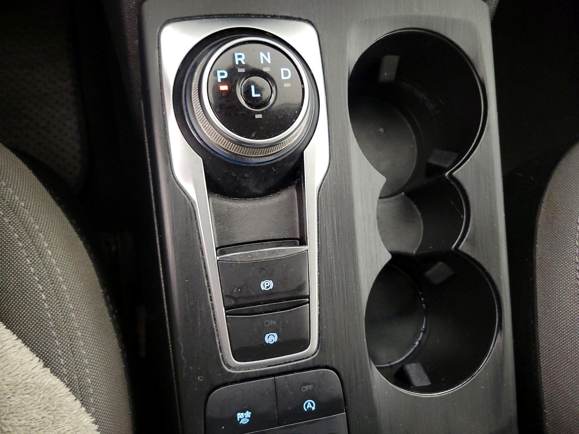 Thumbnail: 2022 Ford Escape - 17