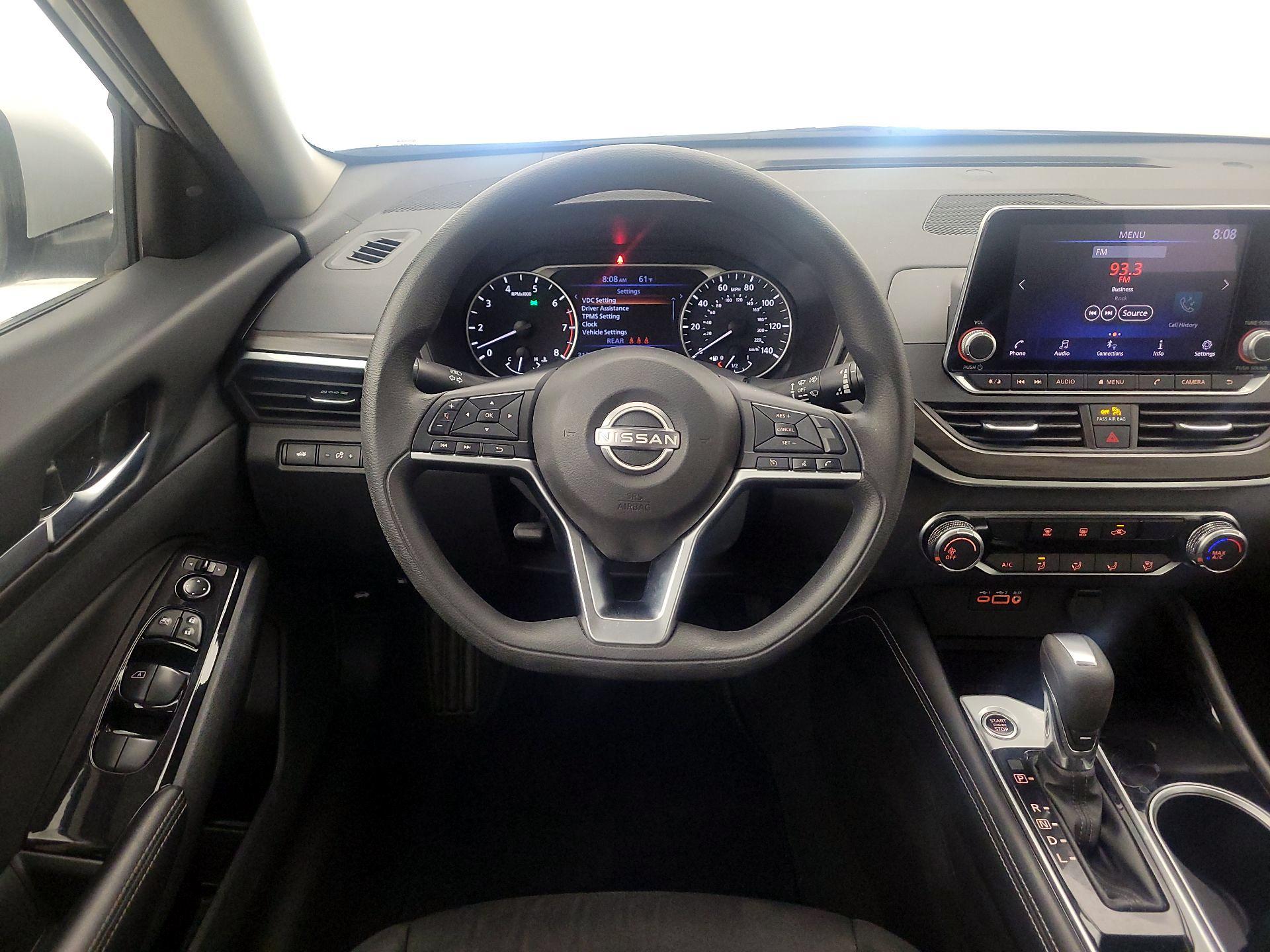 Thumbnail: 2023 Nissan Altima - 10