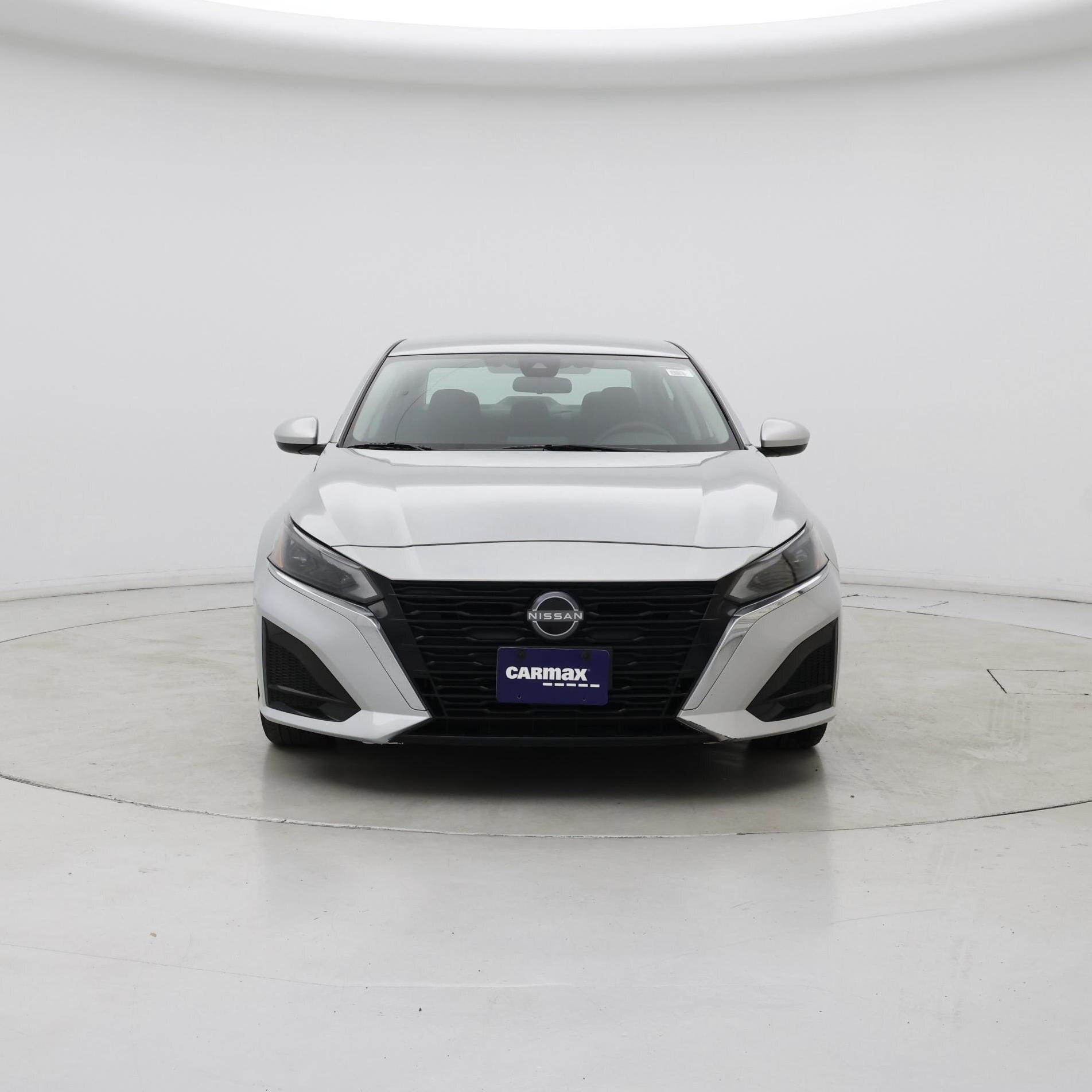 Thumbnail: 2023 Nissan Altima - 5