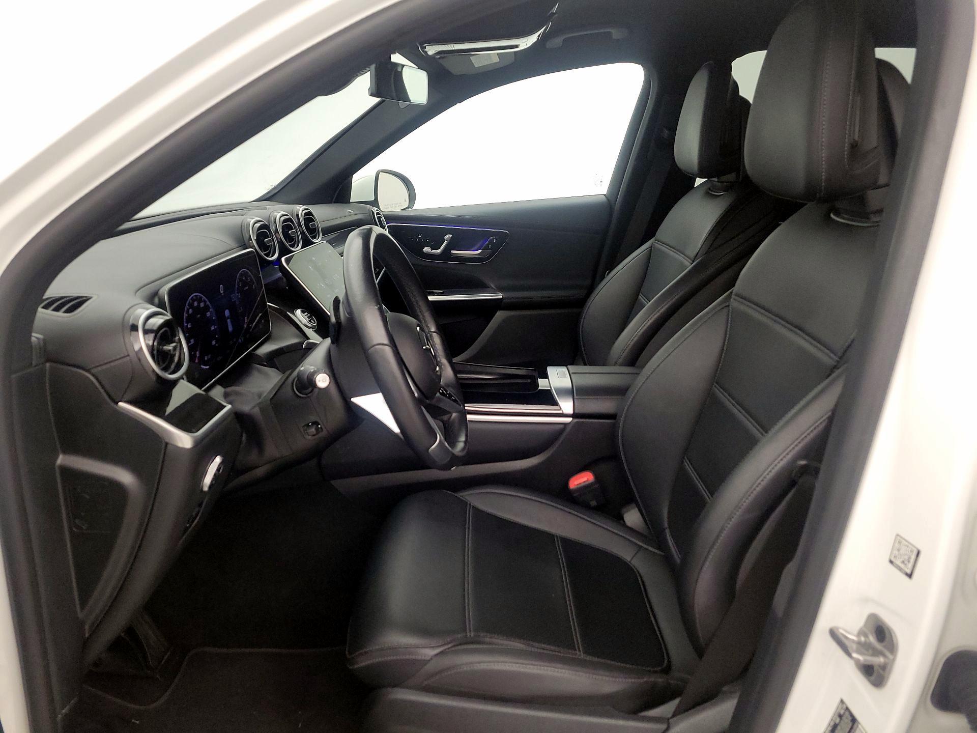 Thumbnail: 2024 Mercedes-Benz GLC - 11