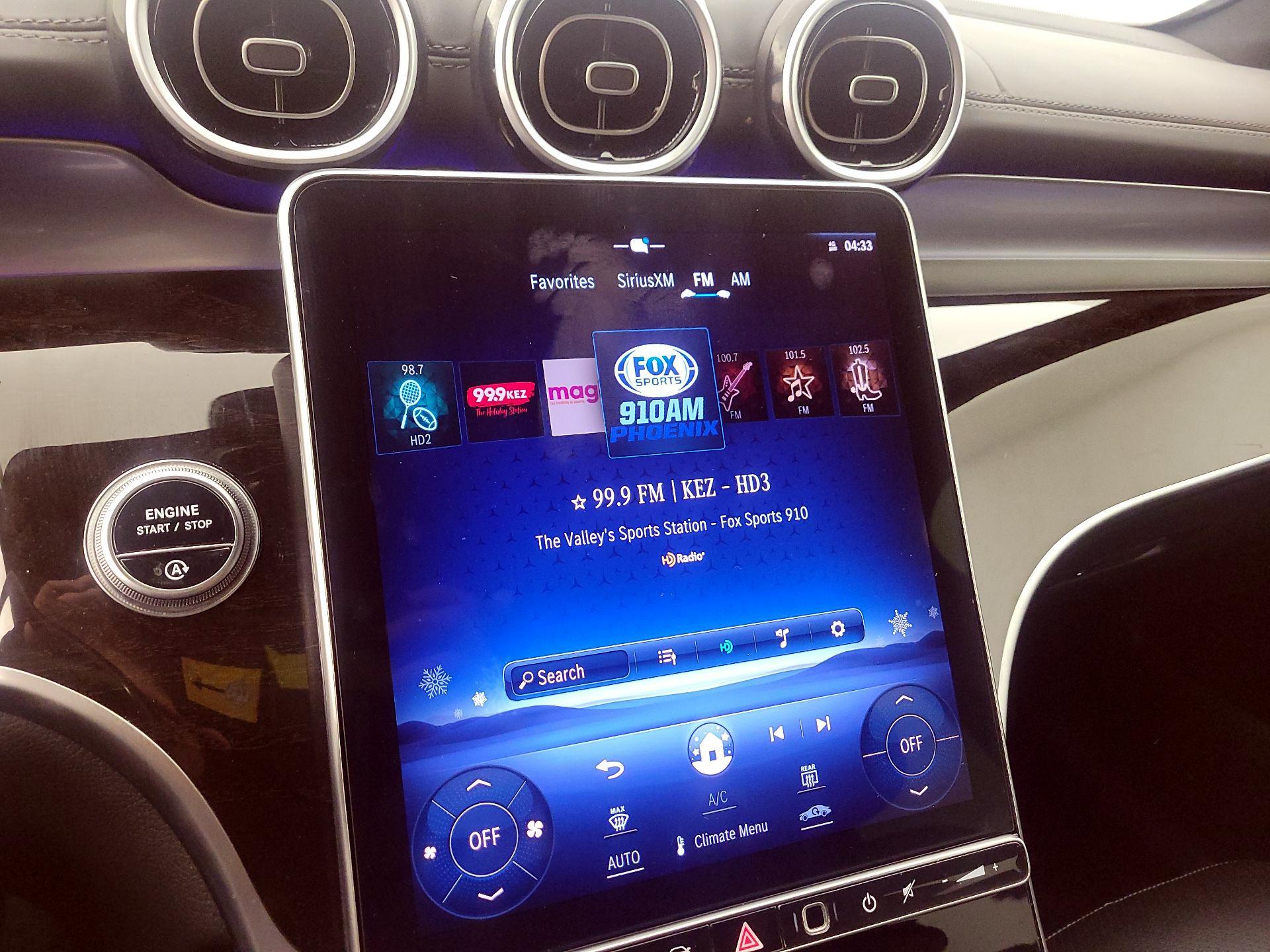 Thumbnail: 2024 Mercedes-Benz GLC - 15