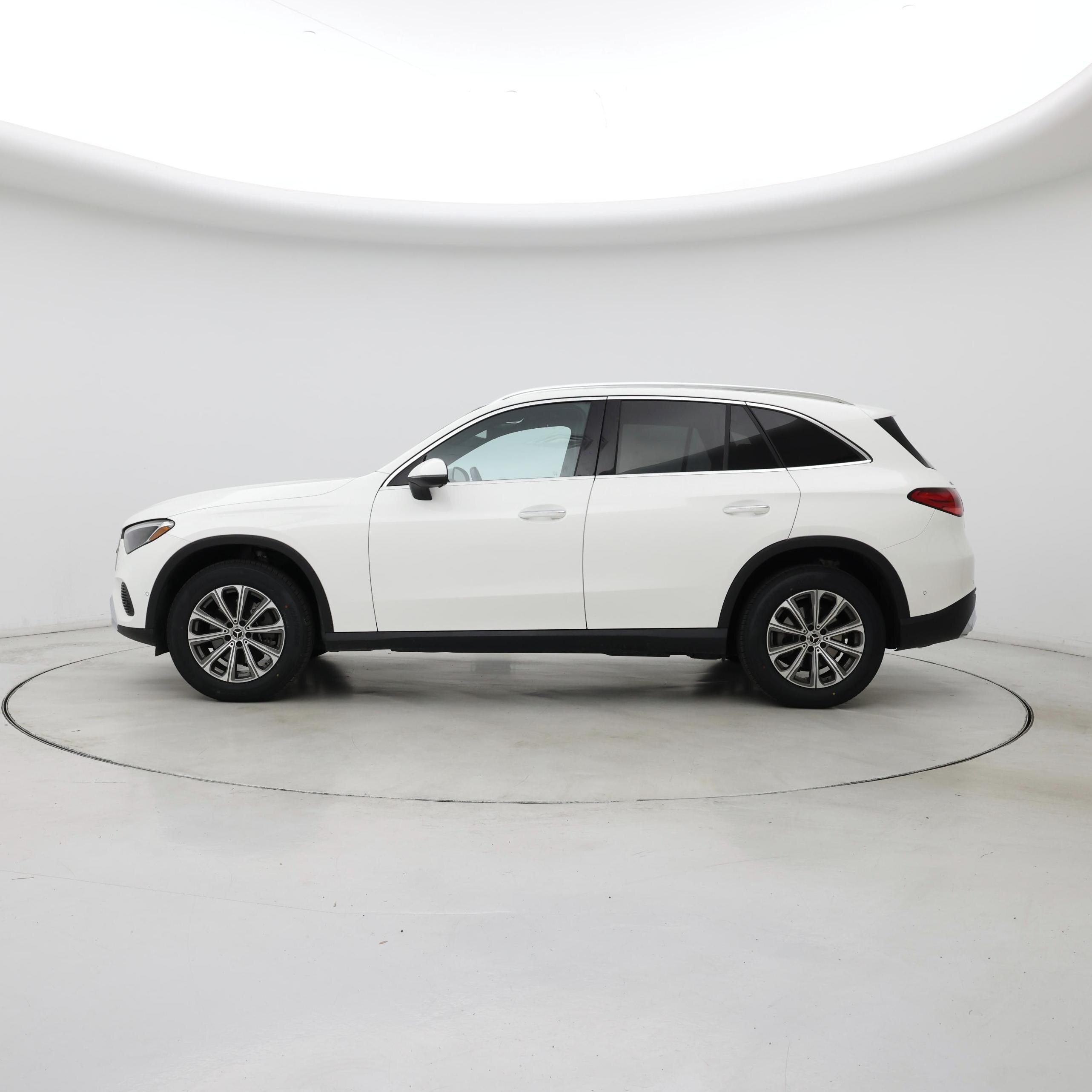 Thumbnail: 2024 Mercedes-Benz GLC - 3