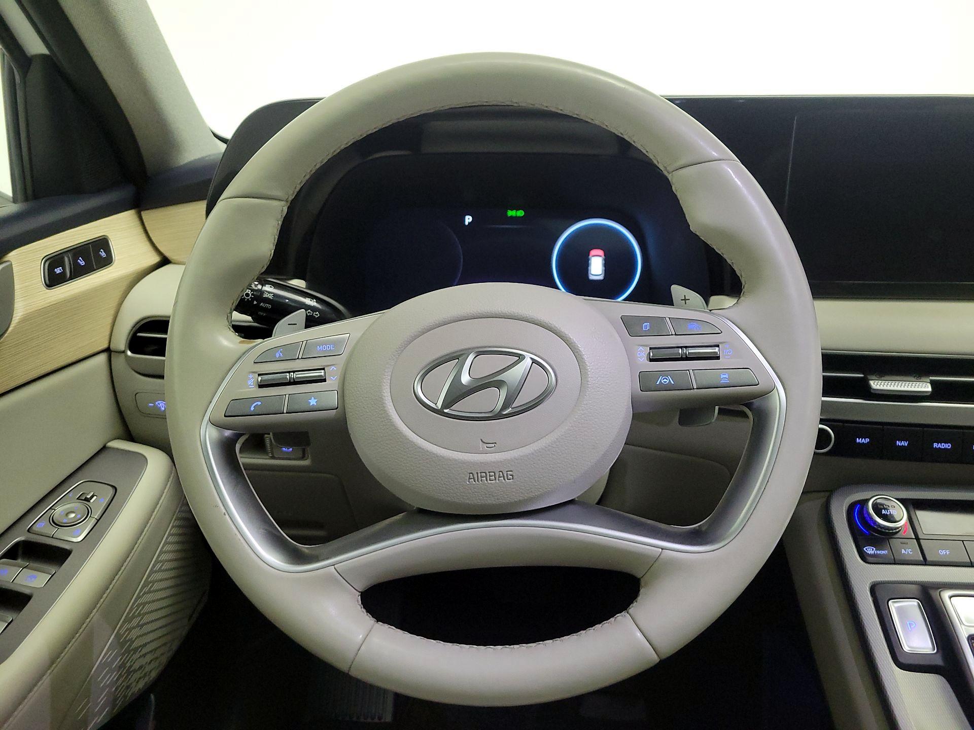 Thumbnail: 2023 Hyundai Palisade - 10