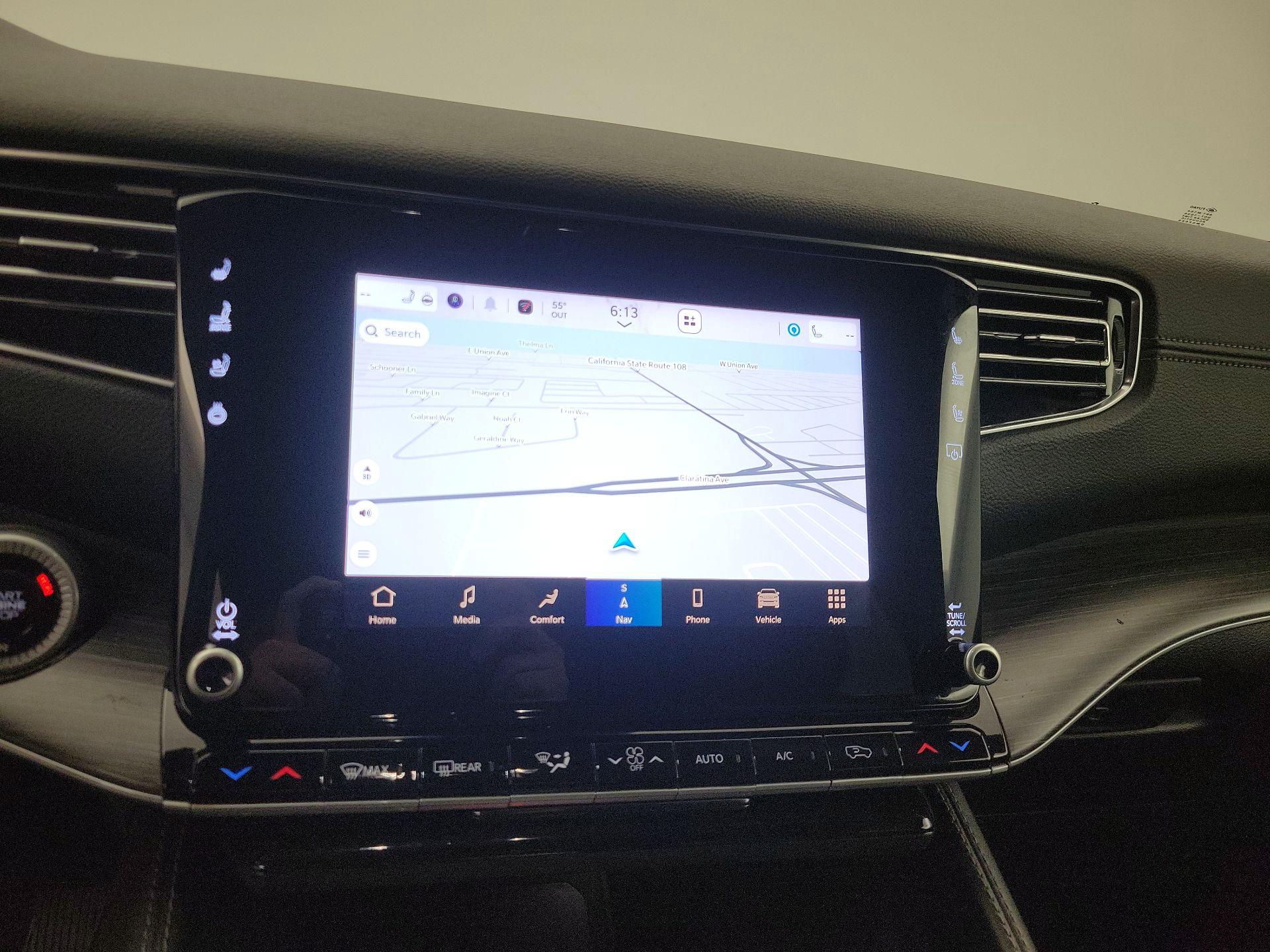 Thumbnail: 2024 Jeep Wagoneer - 14