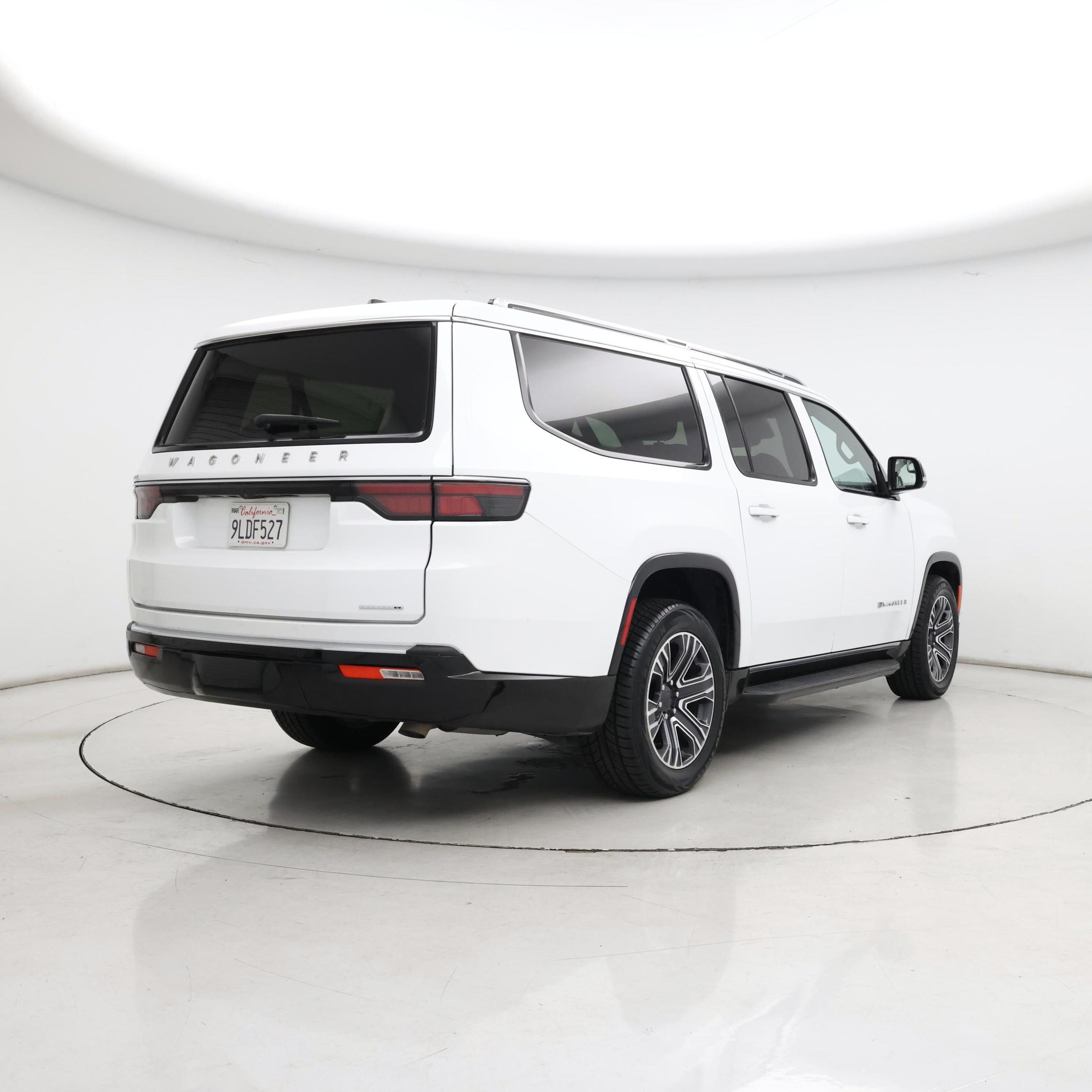 Thumbnail: 2024 Jeep Wagoneer - 8