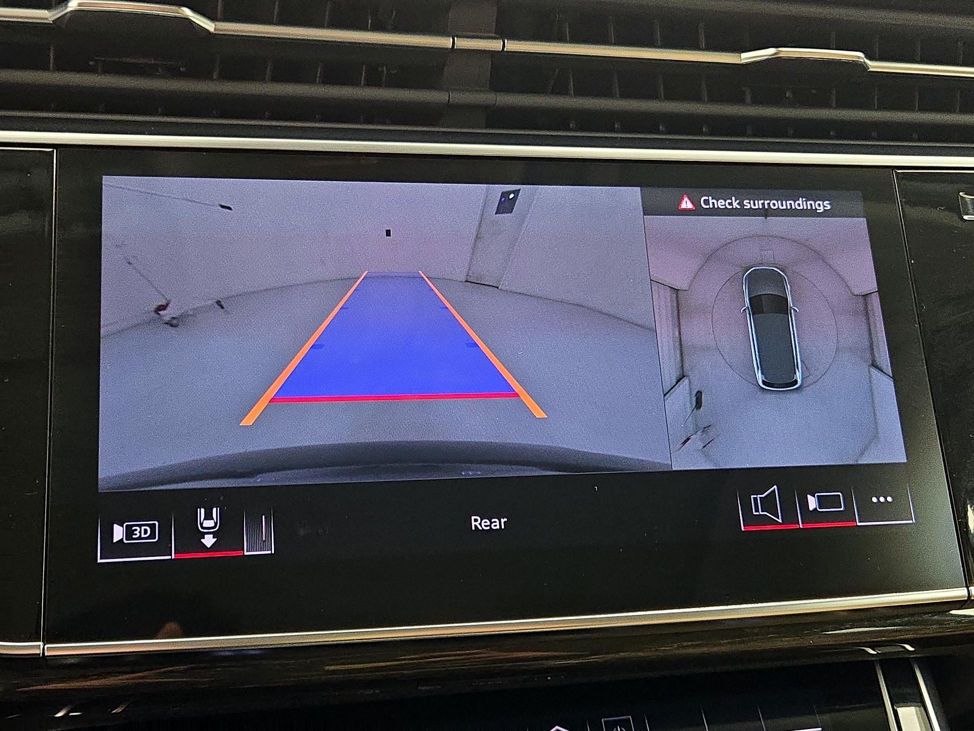 Thumbnail: 2024 Audi Q7 - 15