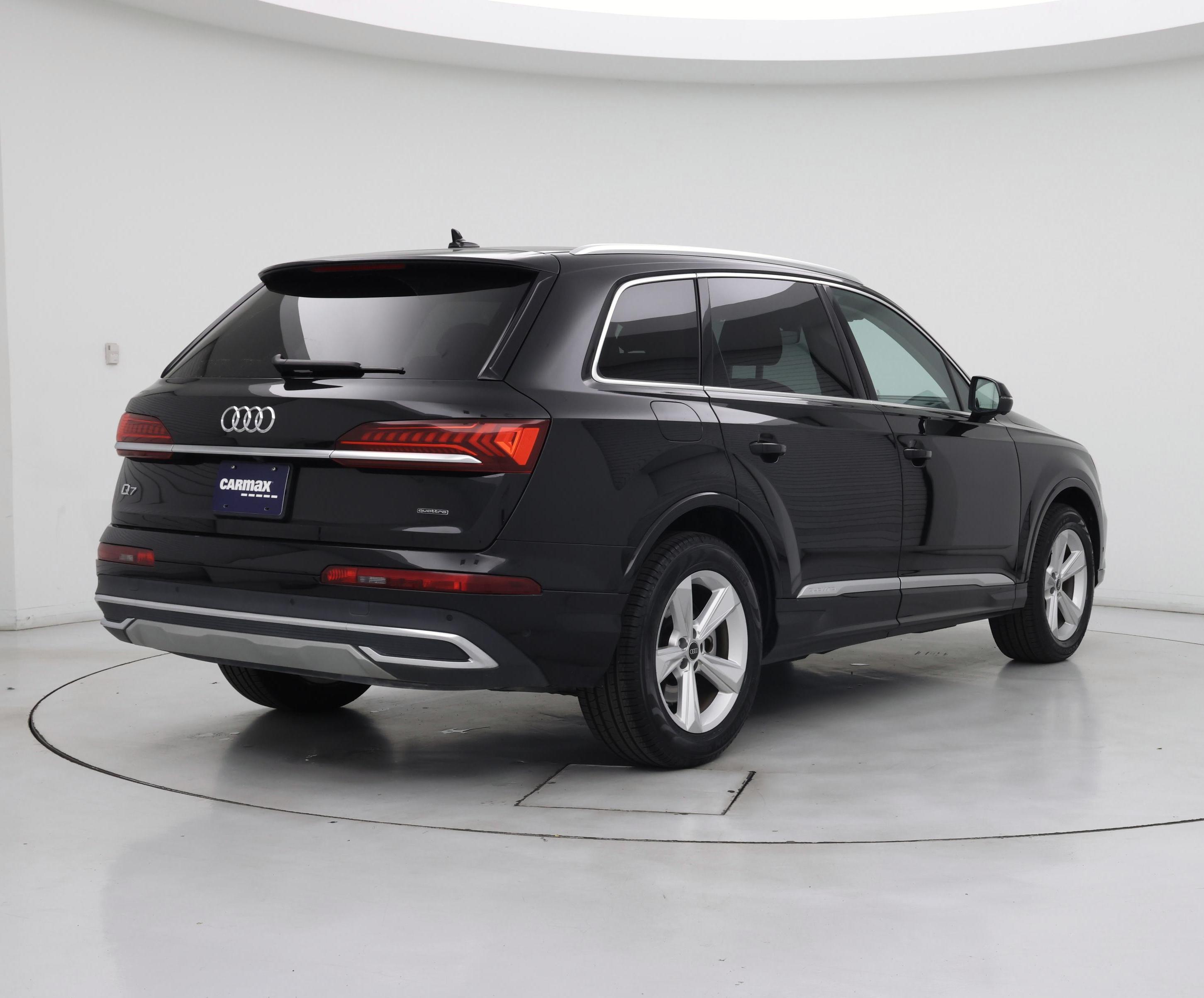 Thumbnail: 2024 Audi Q7 - 8