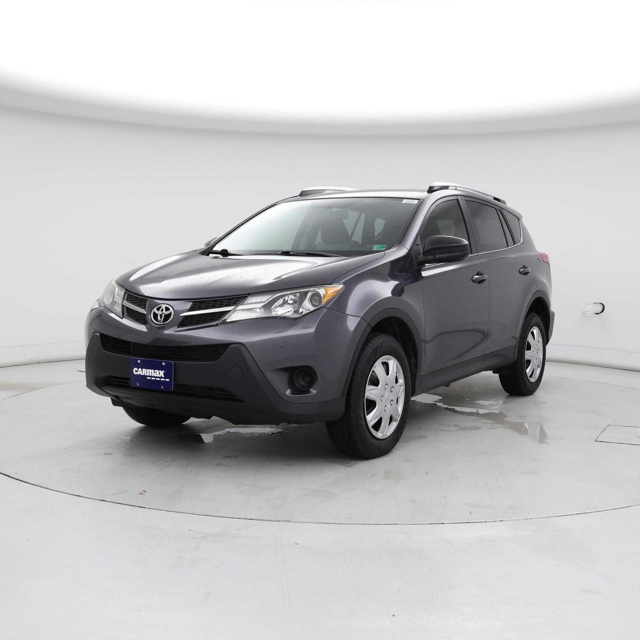 Thumbnail: 2015 Toyota RAV4 - 4