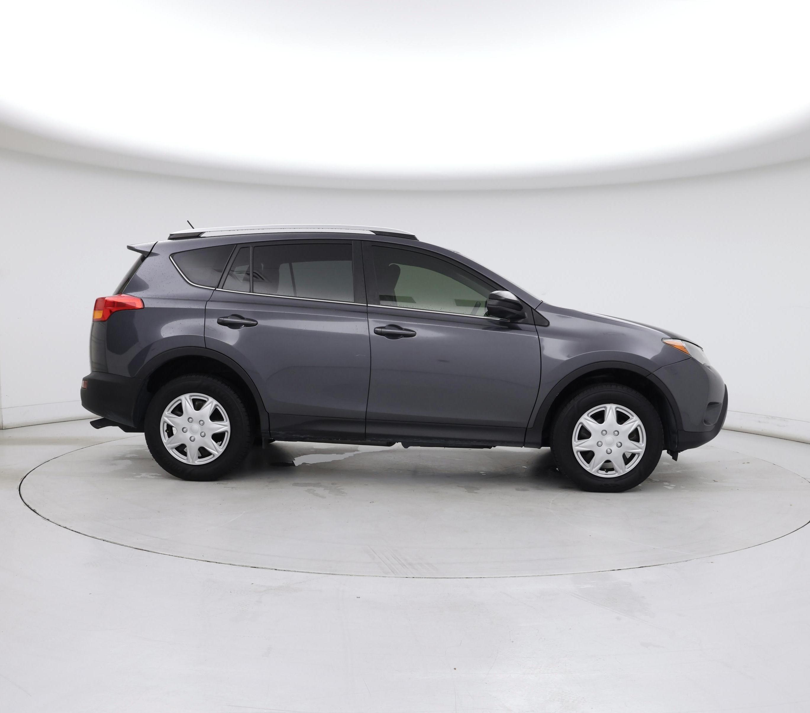 Thumbnail: 2015 Toyota RAV4 - 7