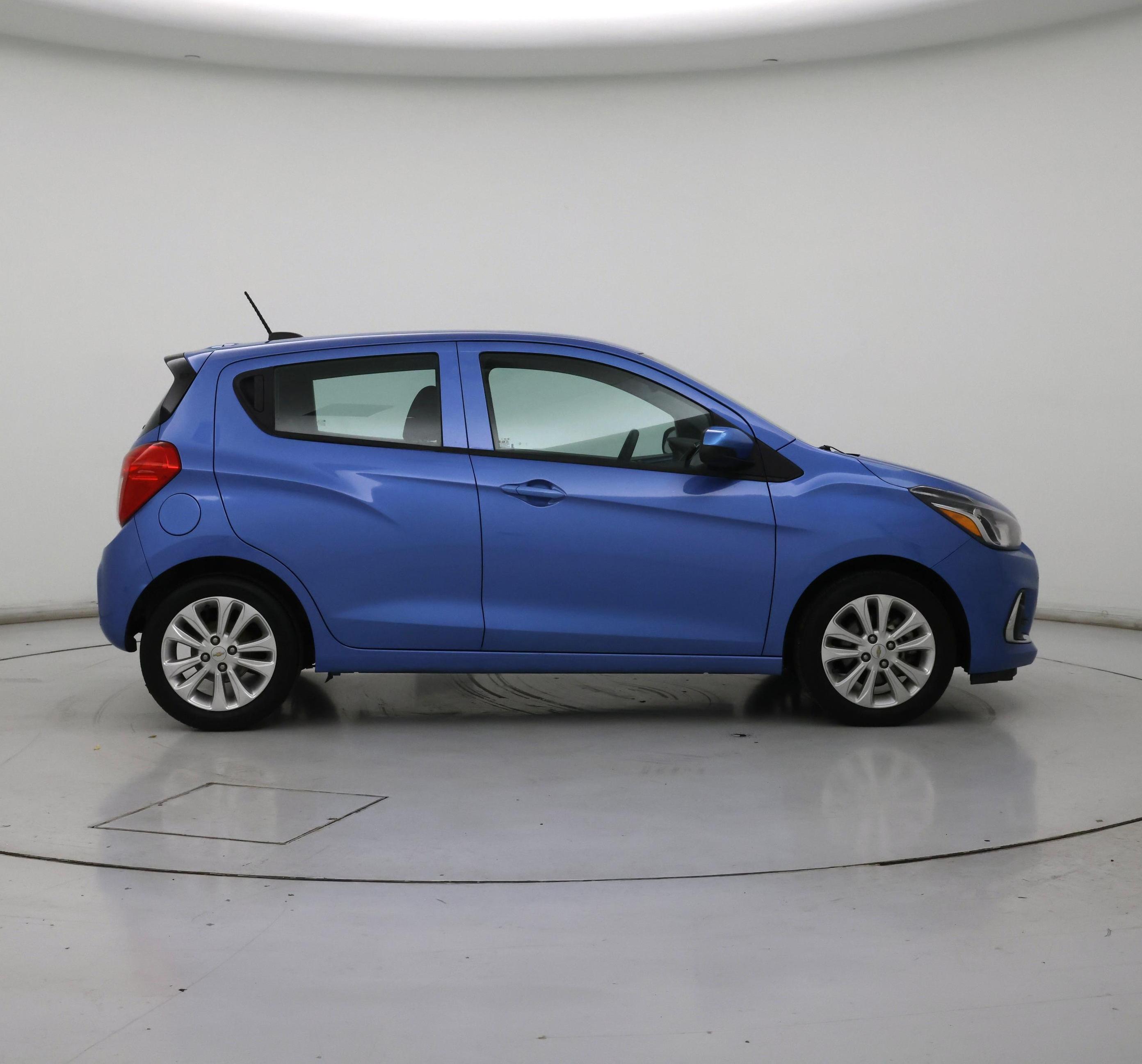 Thumbnail: 2017 Chevrolet Spark - 7