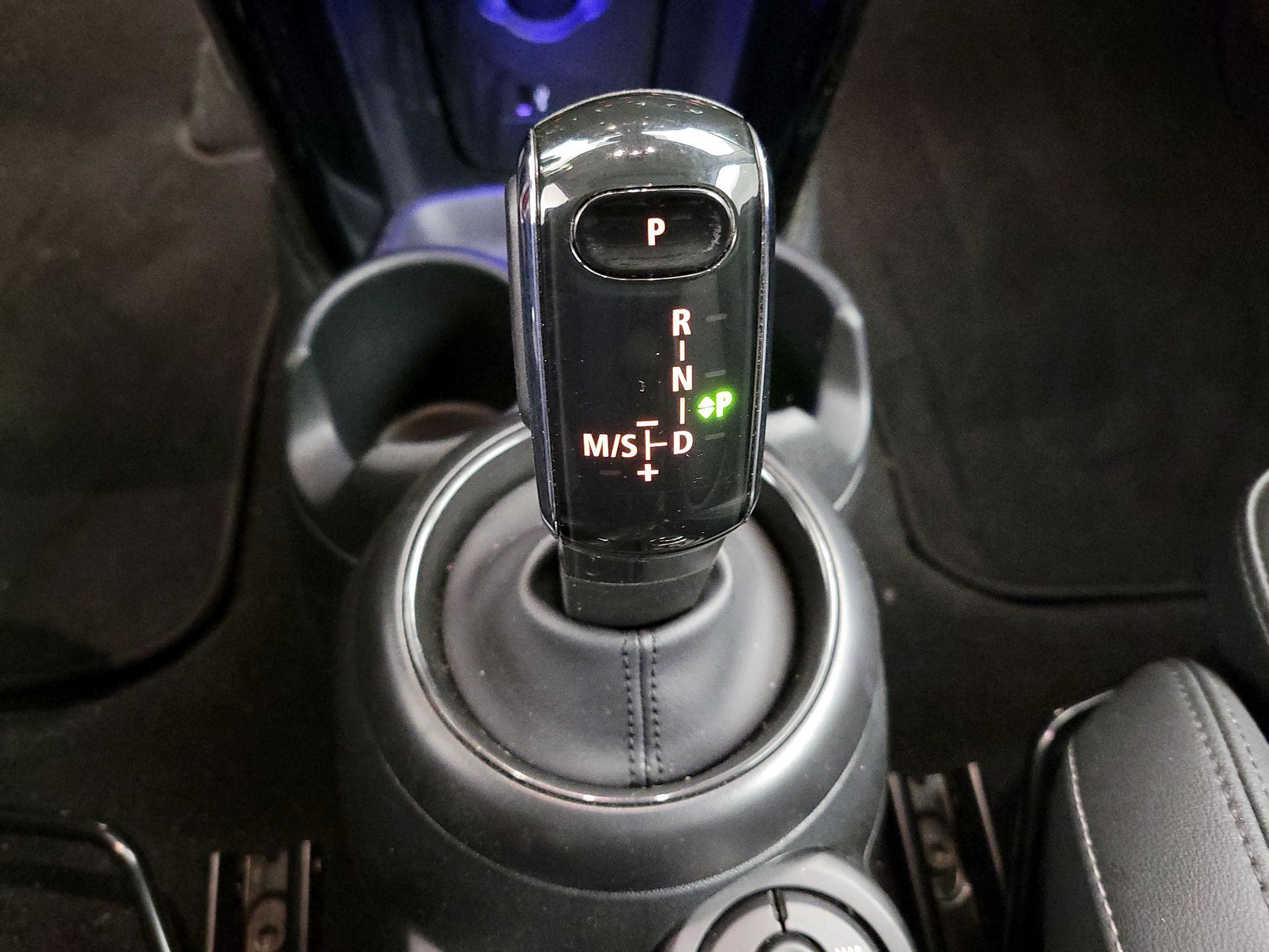 Thumbnail: 2023 MINI Cooper Hardtop - 18