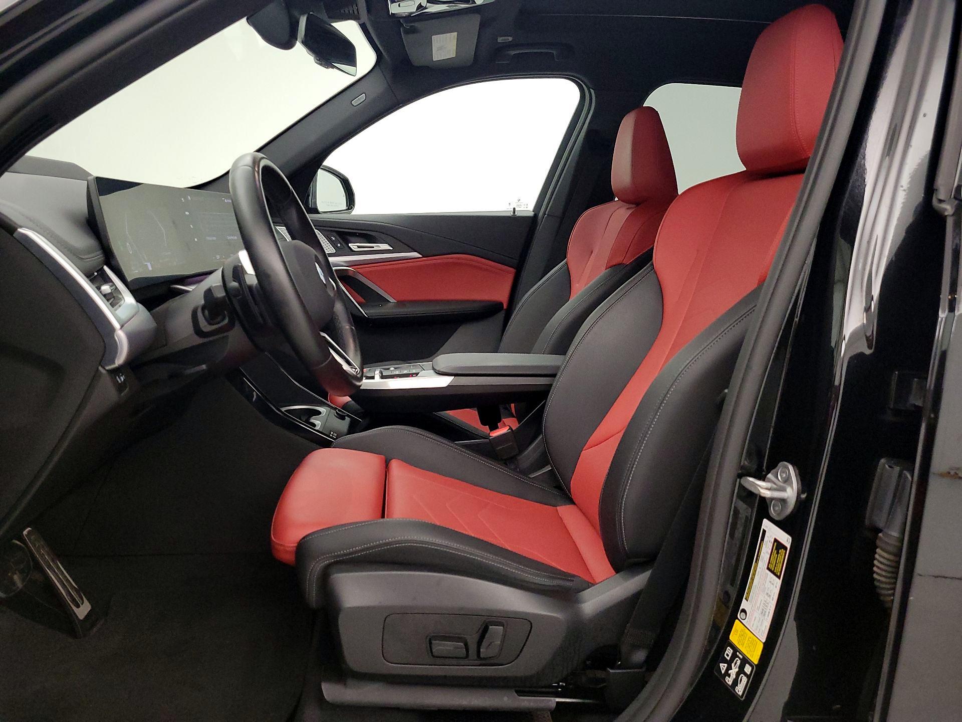 Thumbnail: 2023 BMW X1 - 11