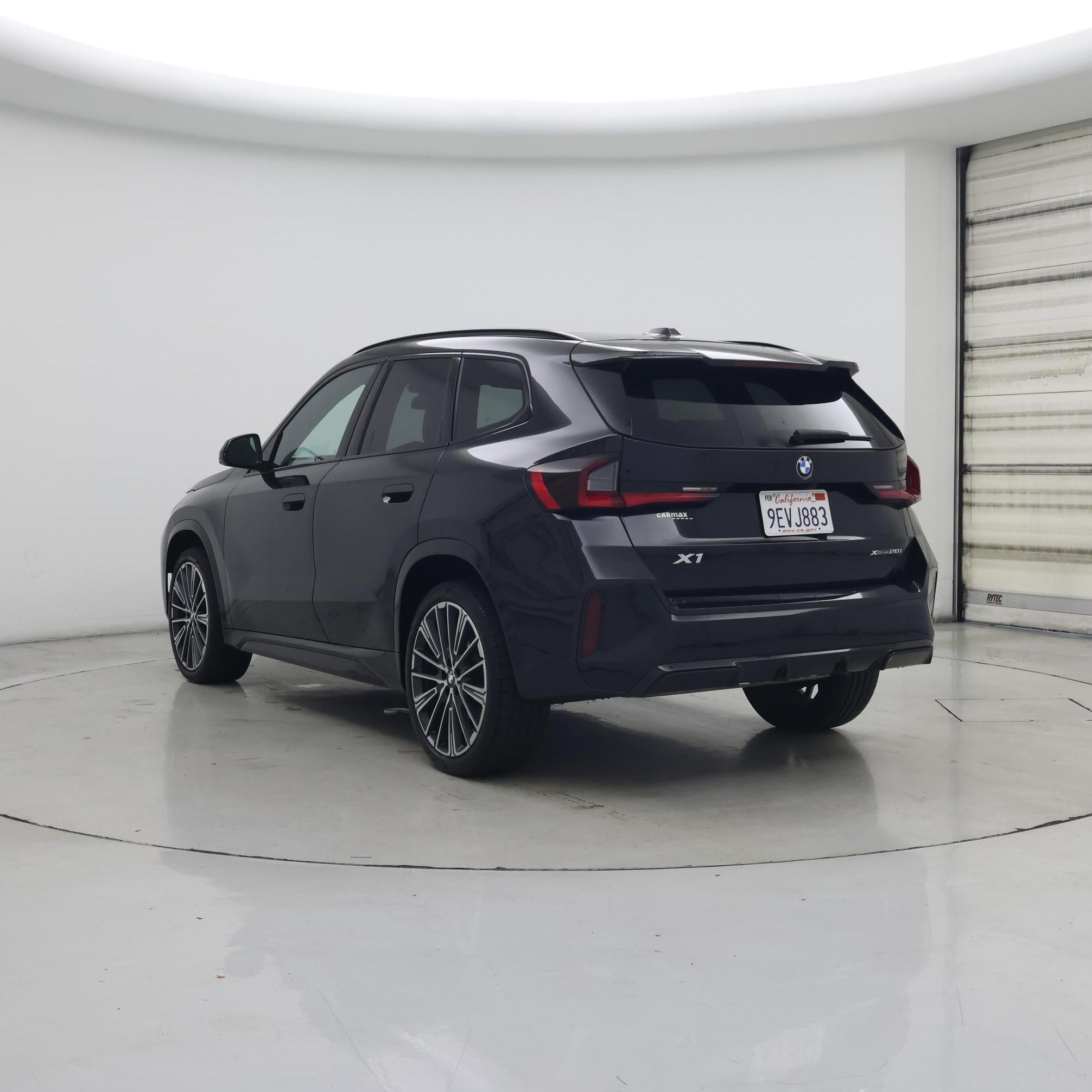 Thumbnail: 2023 BMW X1 - 2