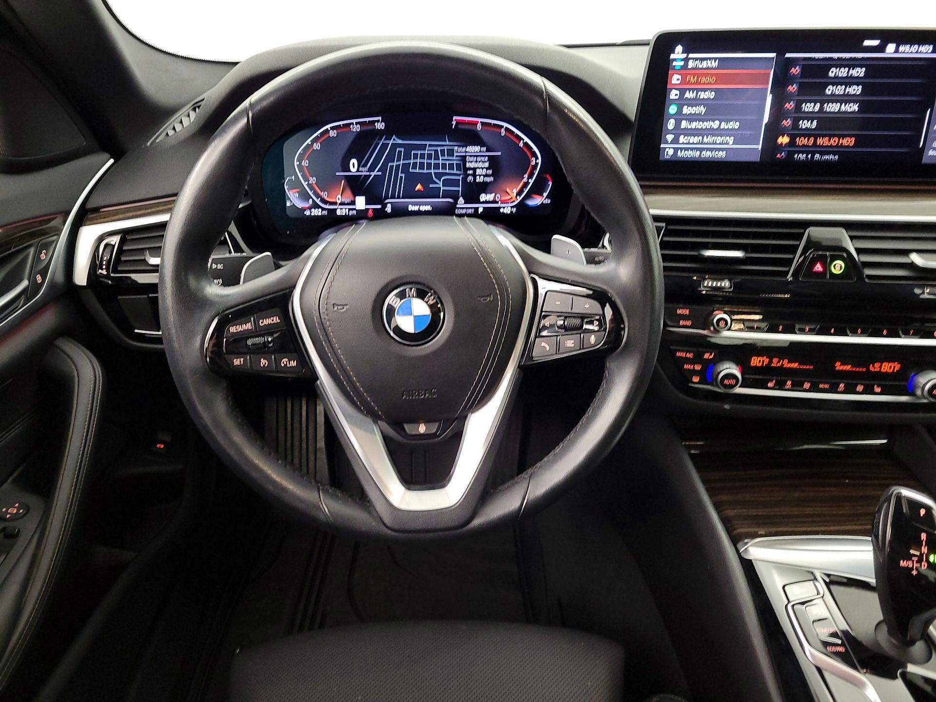 Thumbnail: 2022 BMW 5 Series - 10