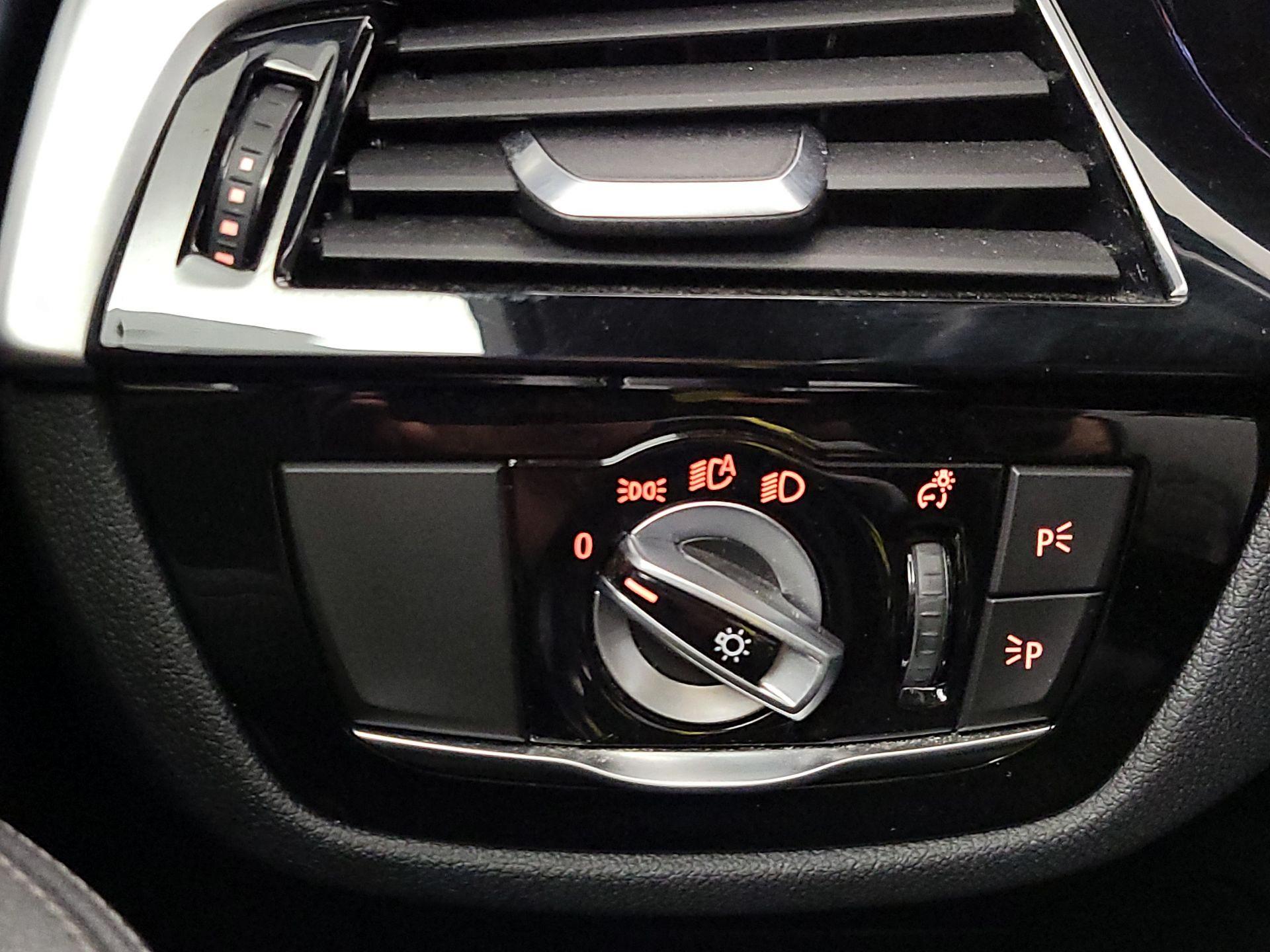 Thumbnail: 2022 BMW 5 Series - 13