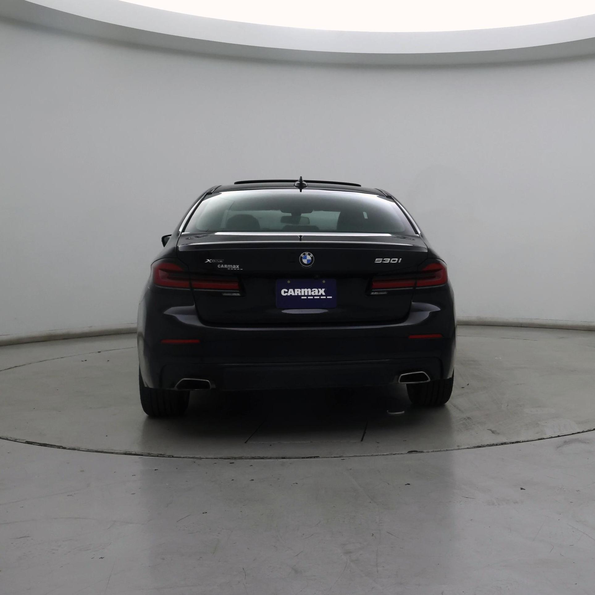 Thumbnail: 2022 BMW 5 Series - 6