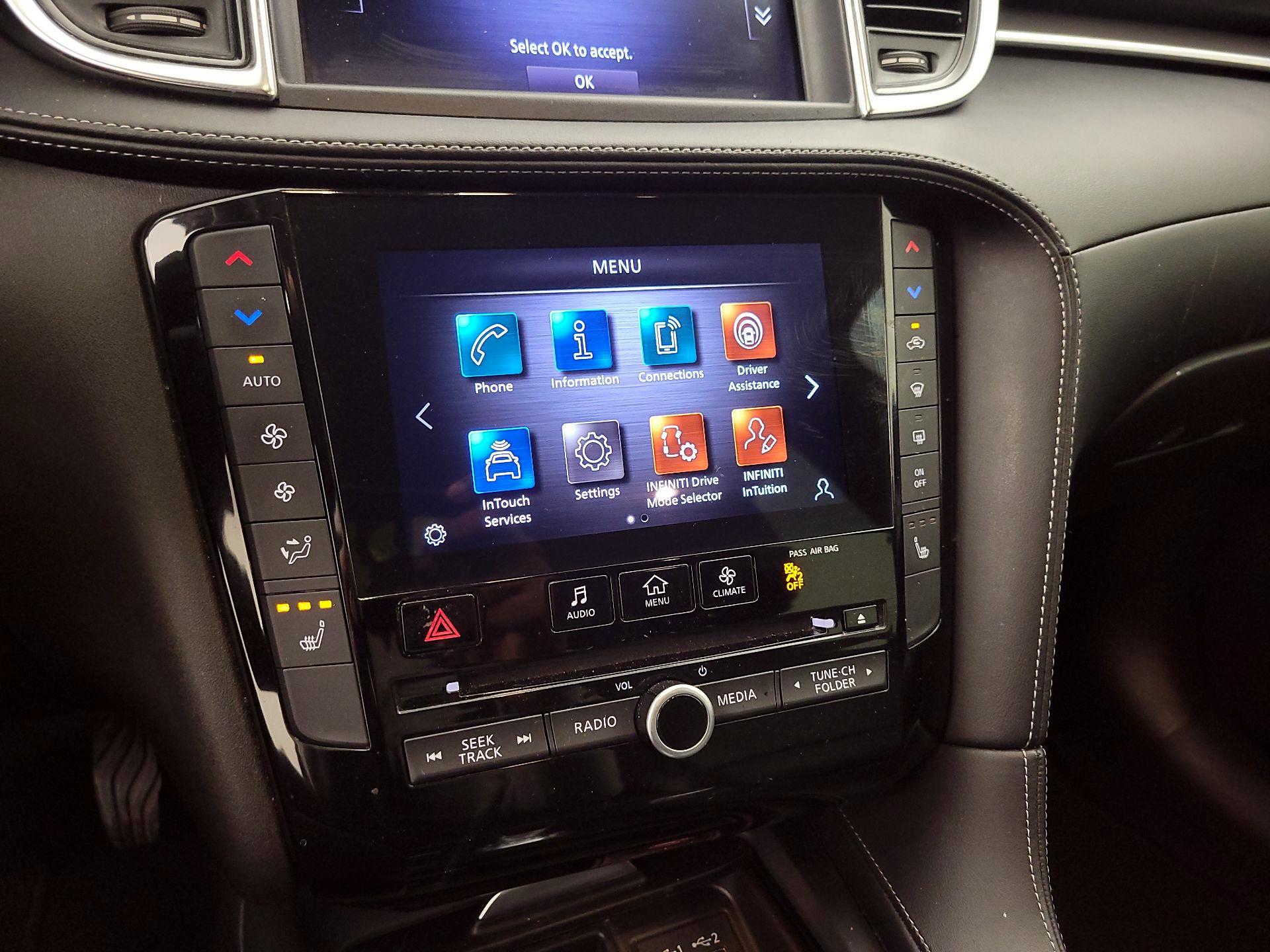 Thumbnail: 2022 INFINITI QX50 - 16