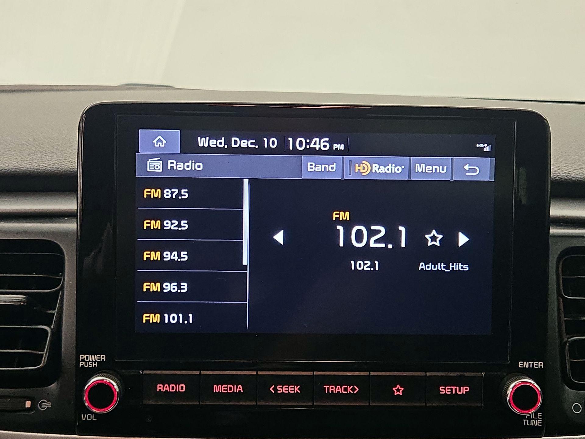 Thumbnail: 2023 Kia Rio - 15