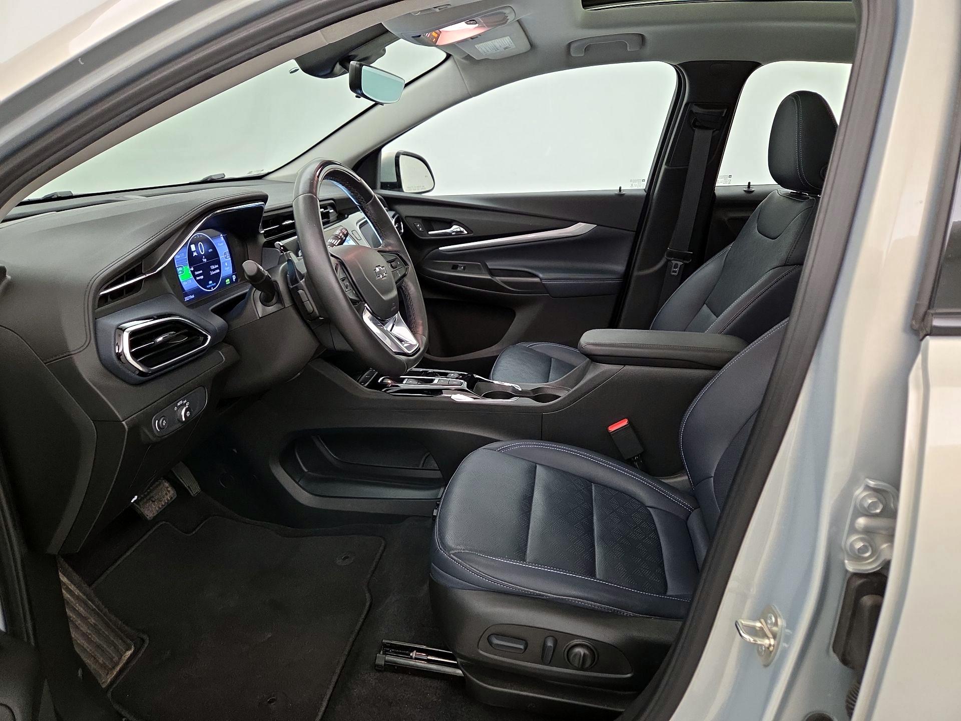 Thumbnail: 2023 Chevrolet Bolt EUV - 11