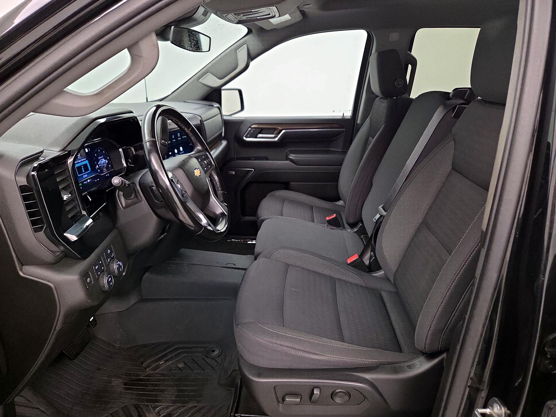 Thumbnail: 2023 Chevrolet Silverado 1500 - 11