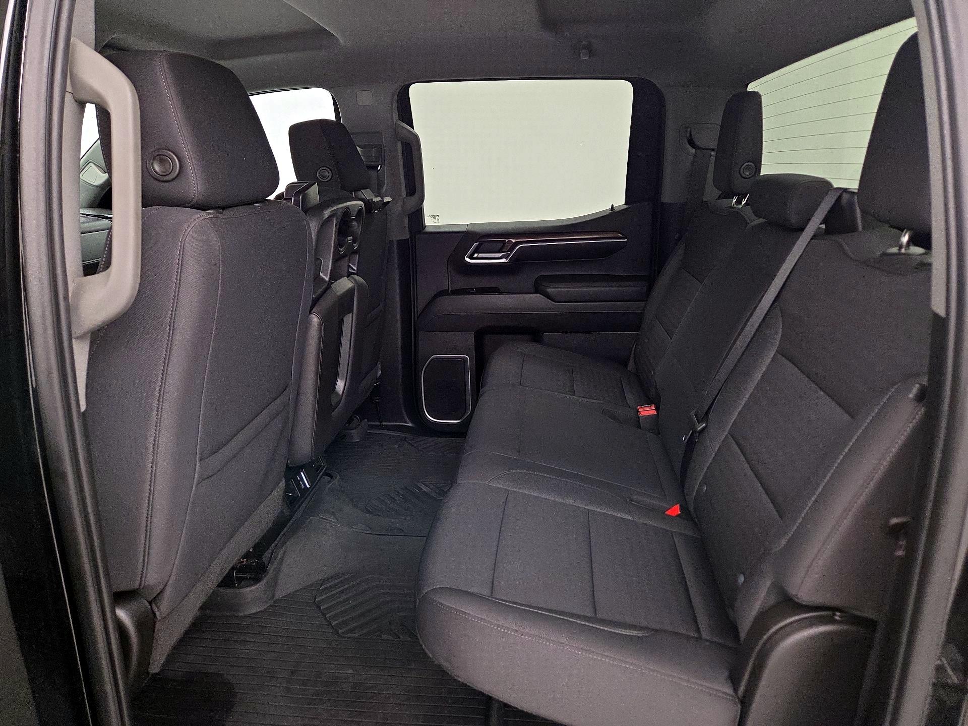 Thumbnail: 2023 Chevrolet Silverado 1500 - 19