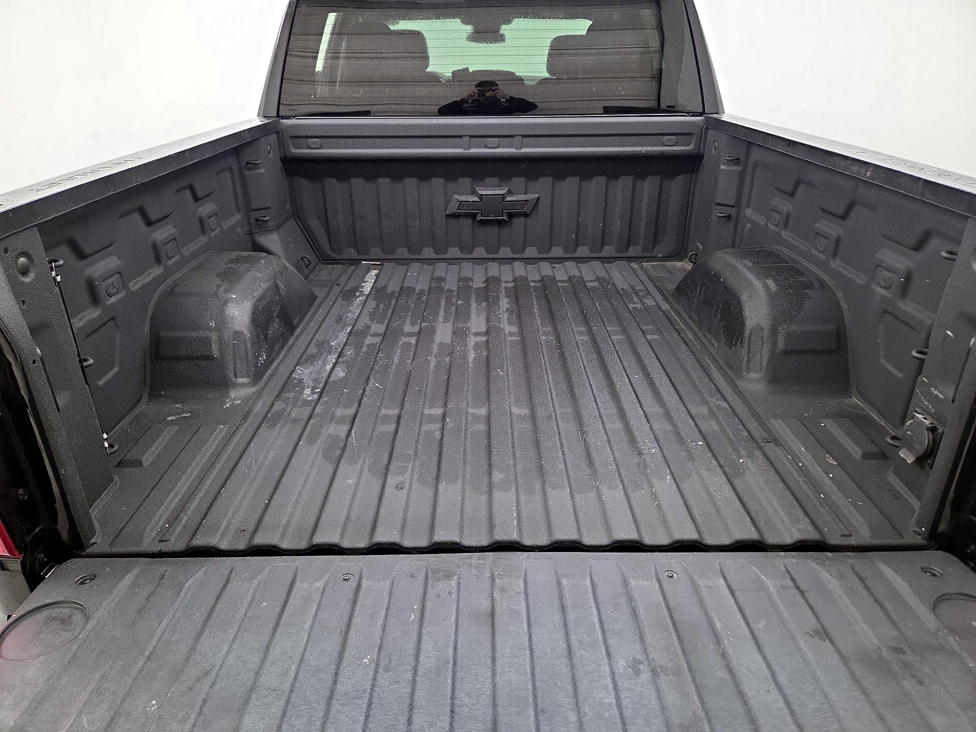 Thumbnail: 2023 Chevrolet Silverado 1500 - 20