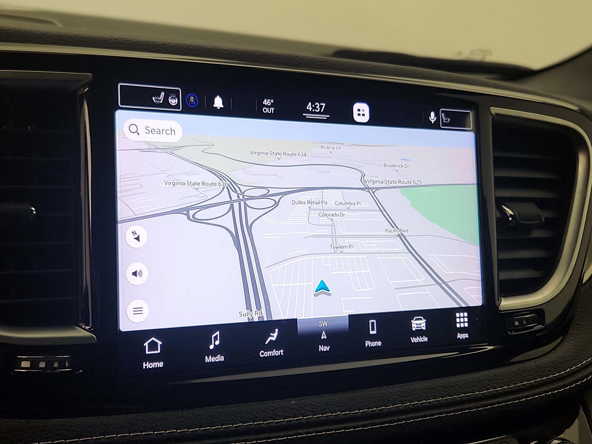 Thumbnail: 2021 Chrysler Pacifica - 14