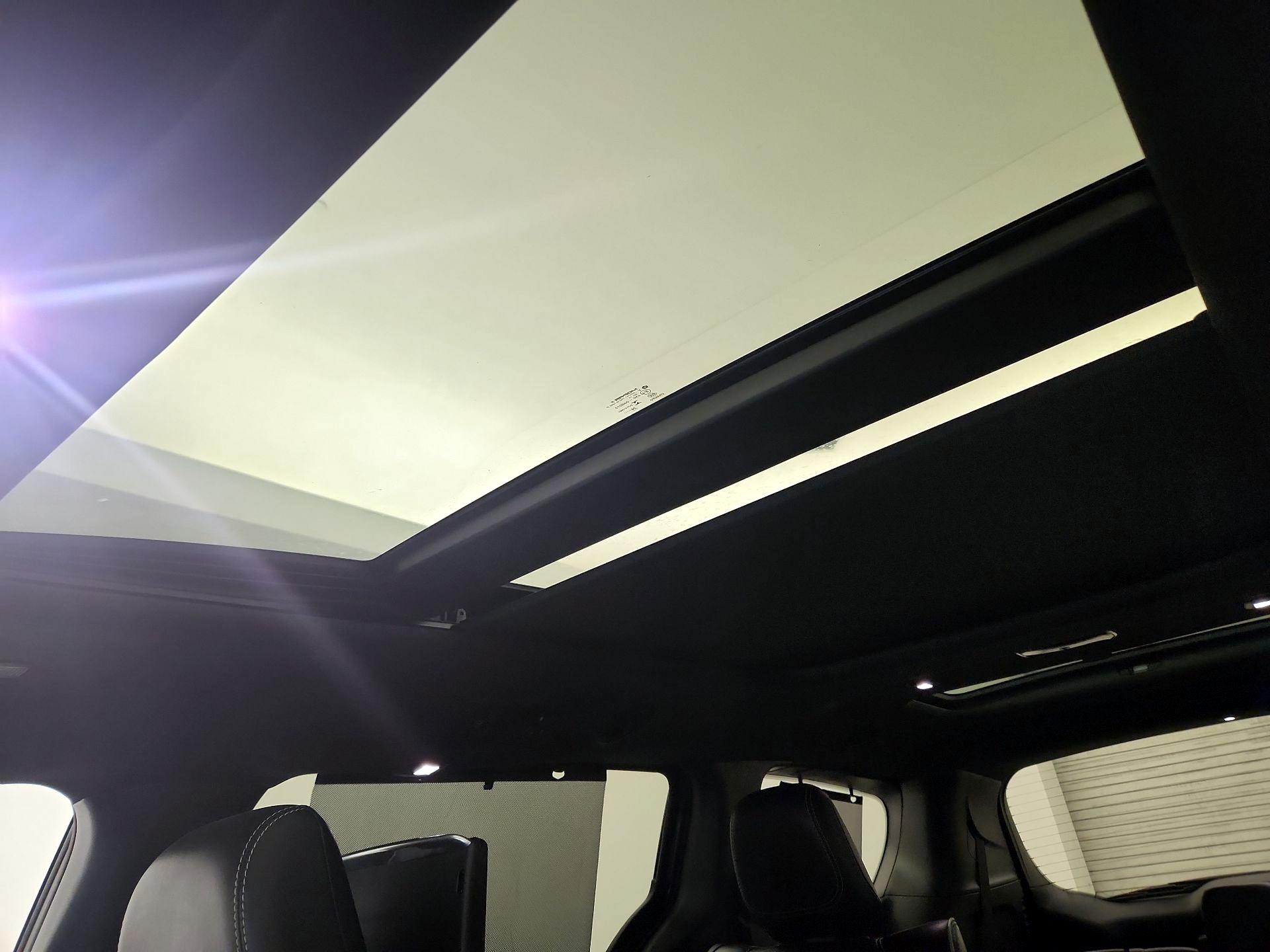 Thumbnail: 2021 Chrysler Pacifica - 20