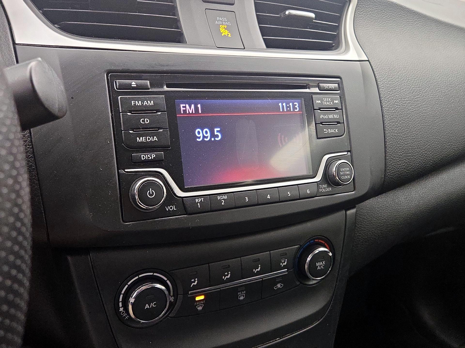 Thumbnail: 2018 Nissan Sentra - 15