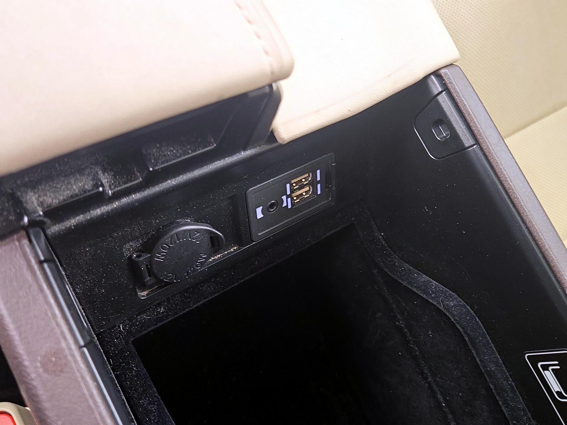 Thumbnail: 2016 Lexus RX - 19