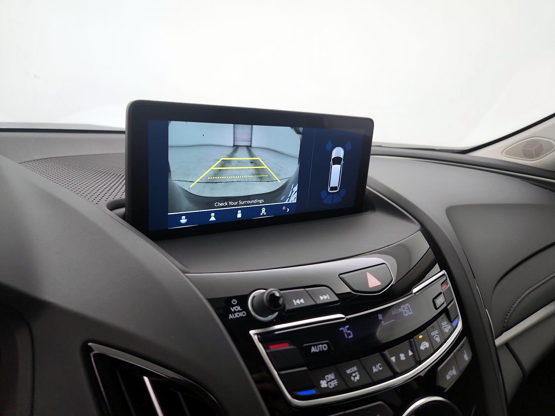 Thumbnail: 2025 Acura RDX - 15