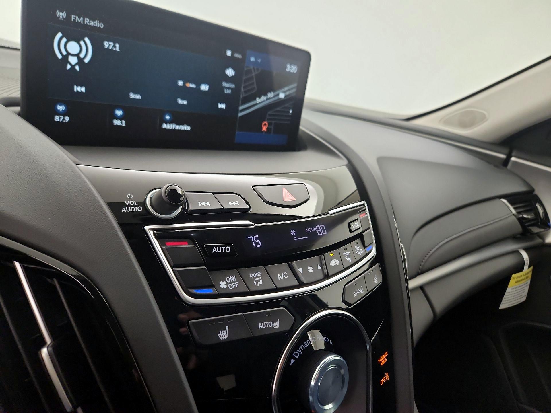 Thumbnail: 2025 Acura RDX - 17