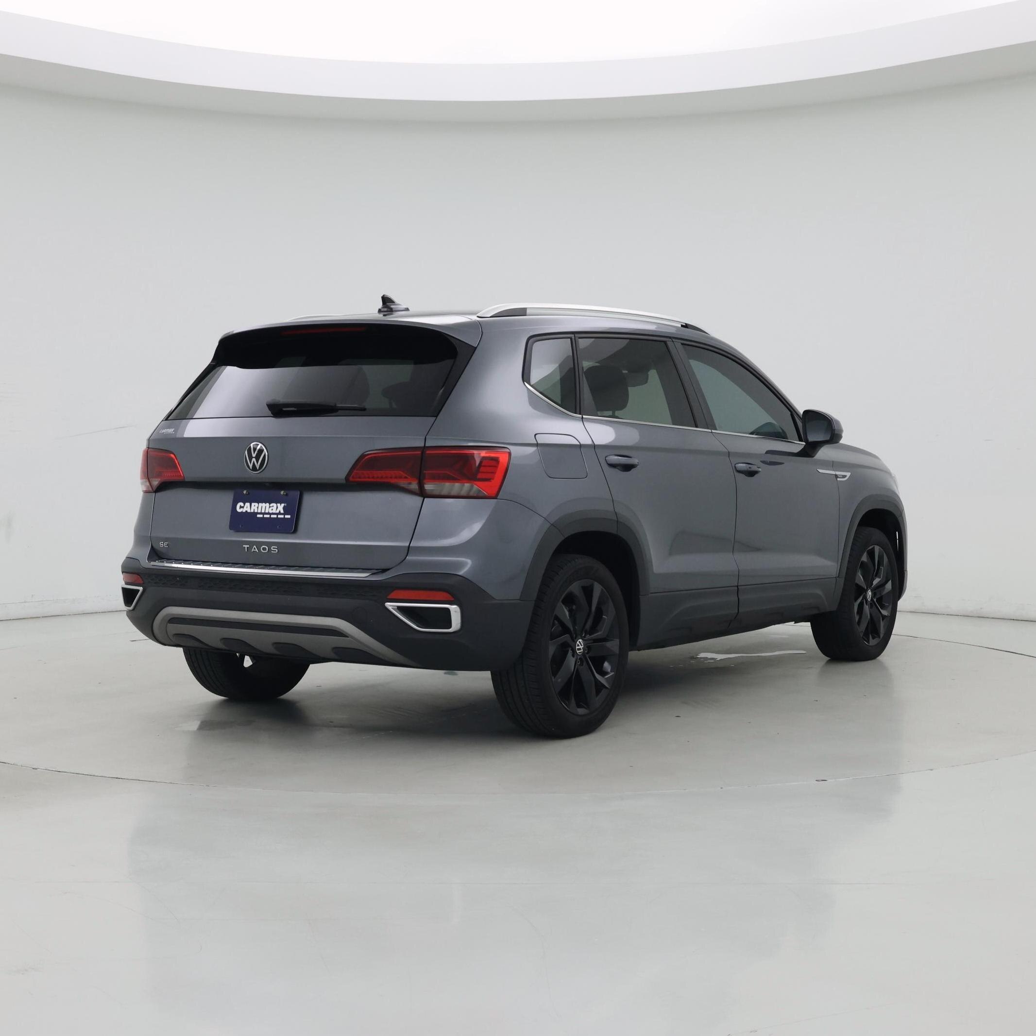 Thumbnail: 2023 Volkswagen Taos - 8