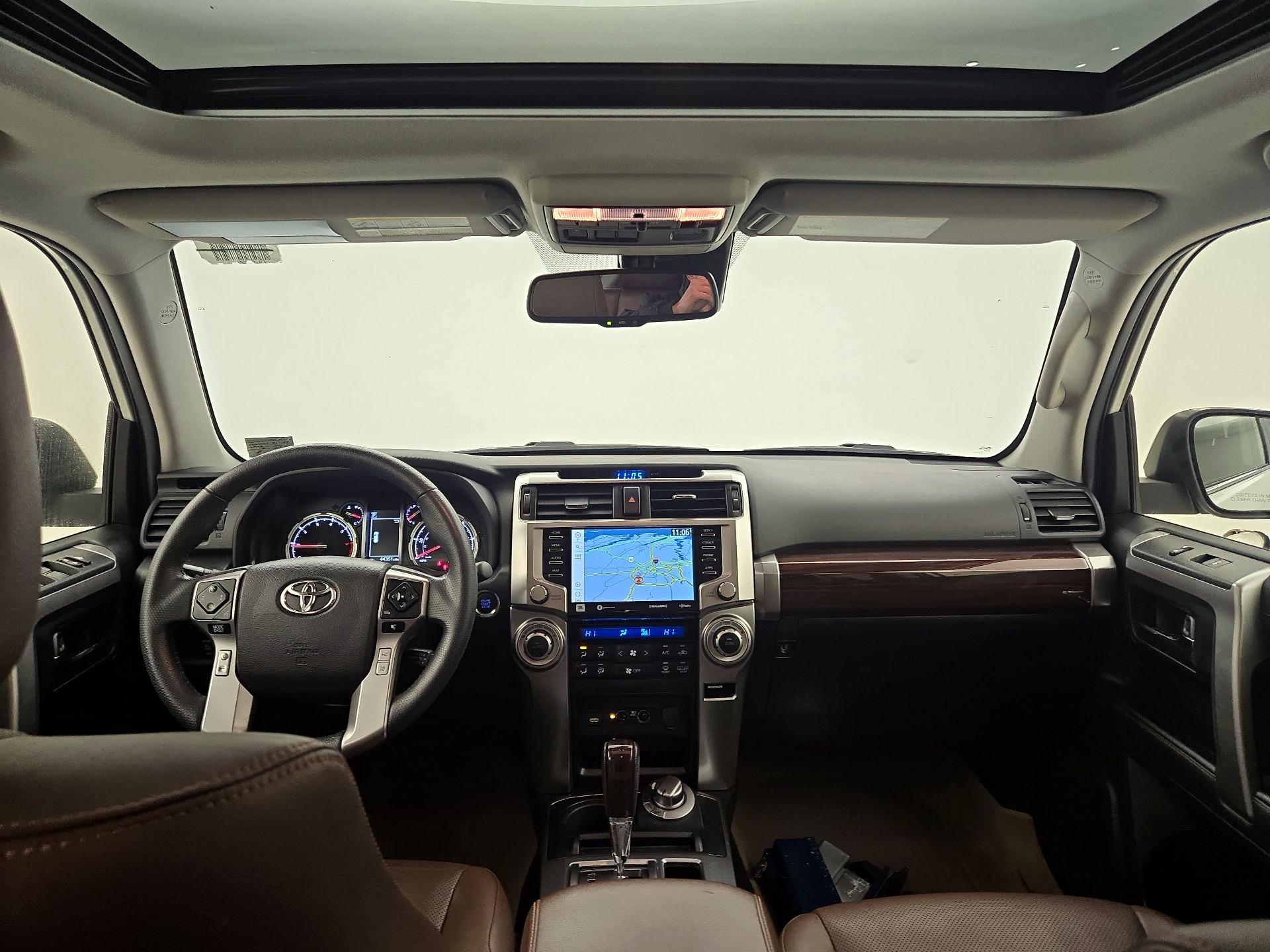 Thumbnail: 2020 Toyota 4Runner - 9