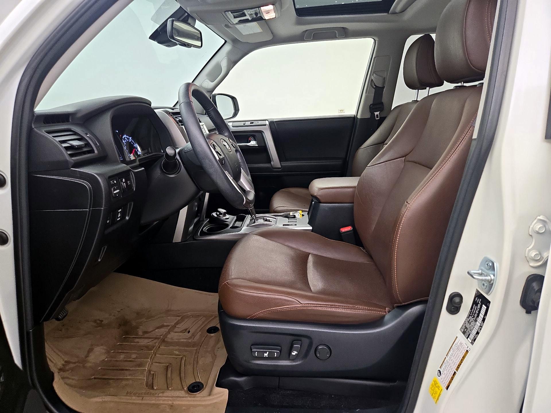 Thumbnail: 2020 Toyota 4Runner - 11