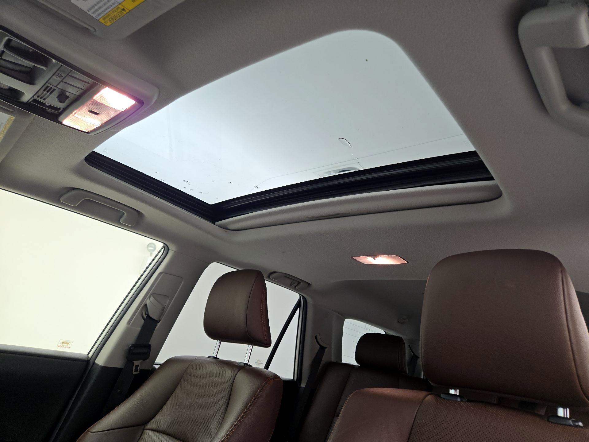 Thumbnail: 2020 Toyota 4Runner - 20