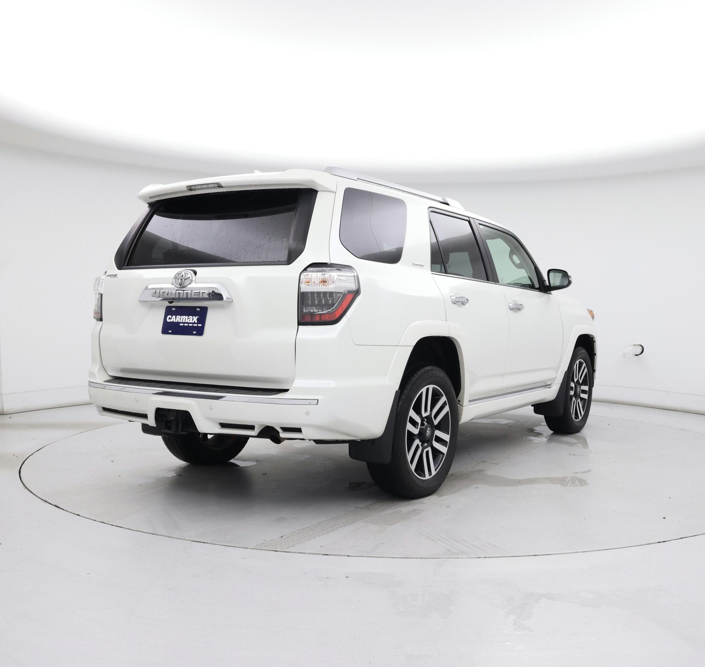 Thumbnail: 2020 Toyota 4Runner - 8