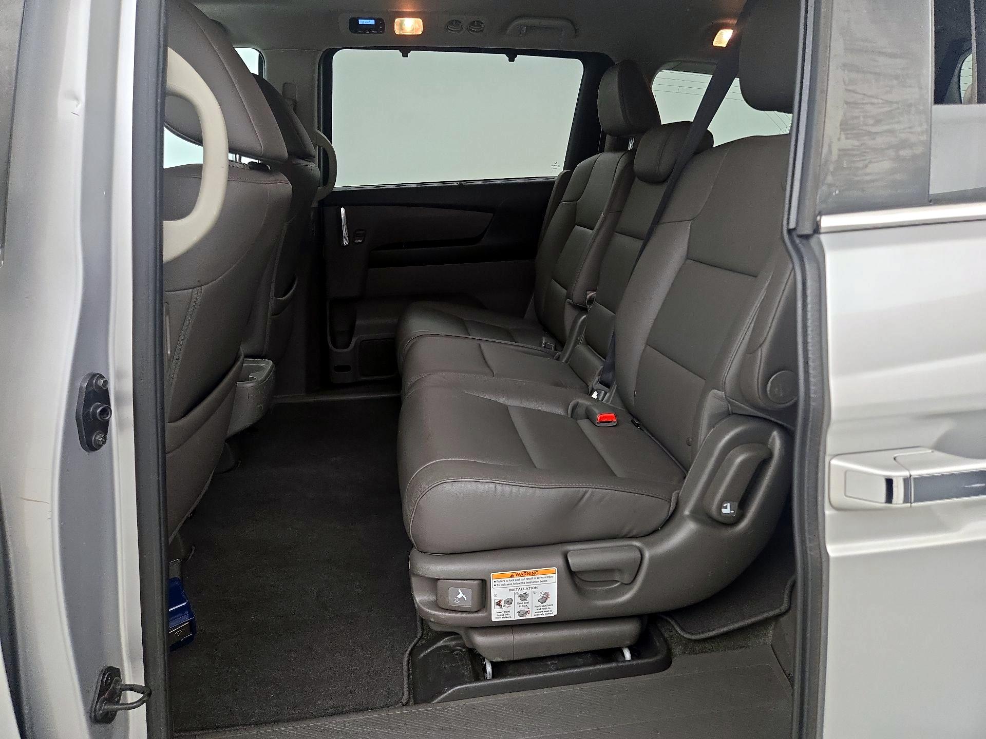 Thumbnail: 2015 Honda Odyssey - 20