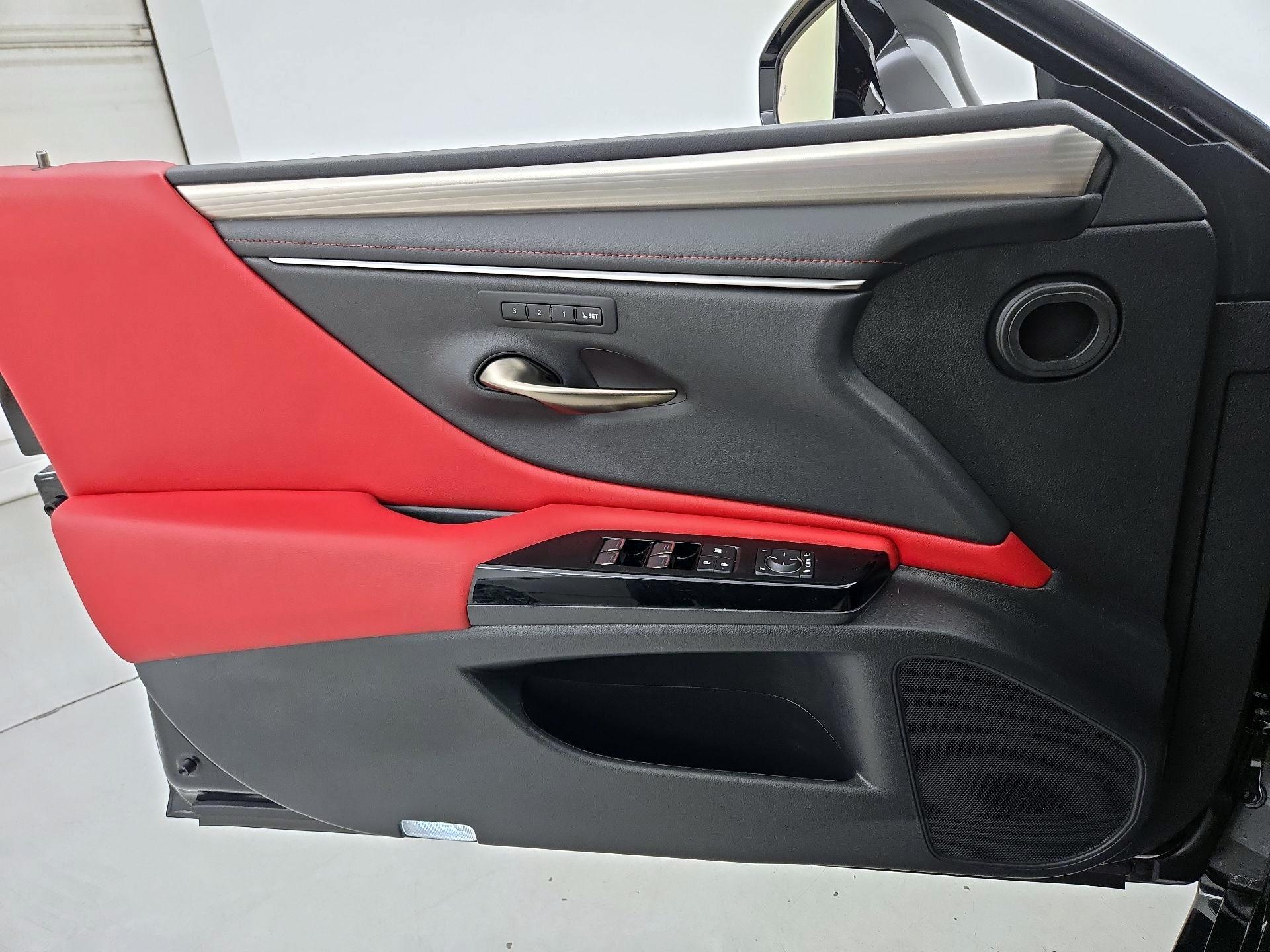 Thumbnail: 2024 Lexus ES - 12