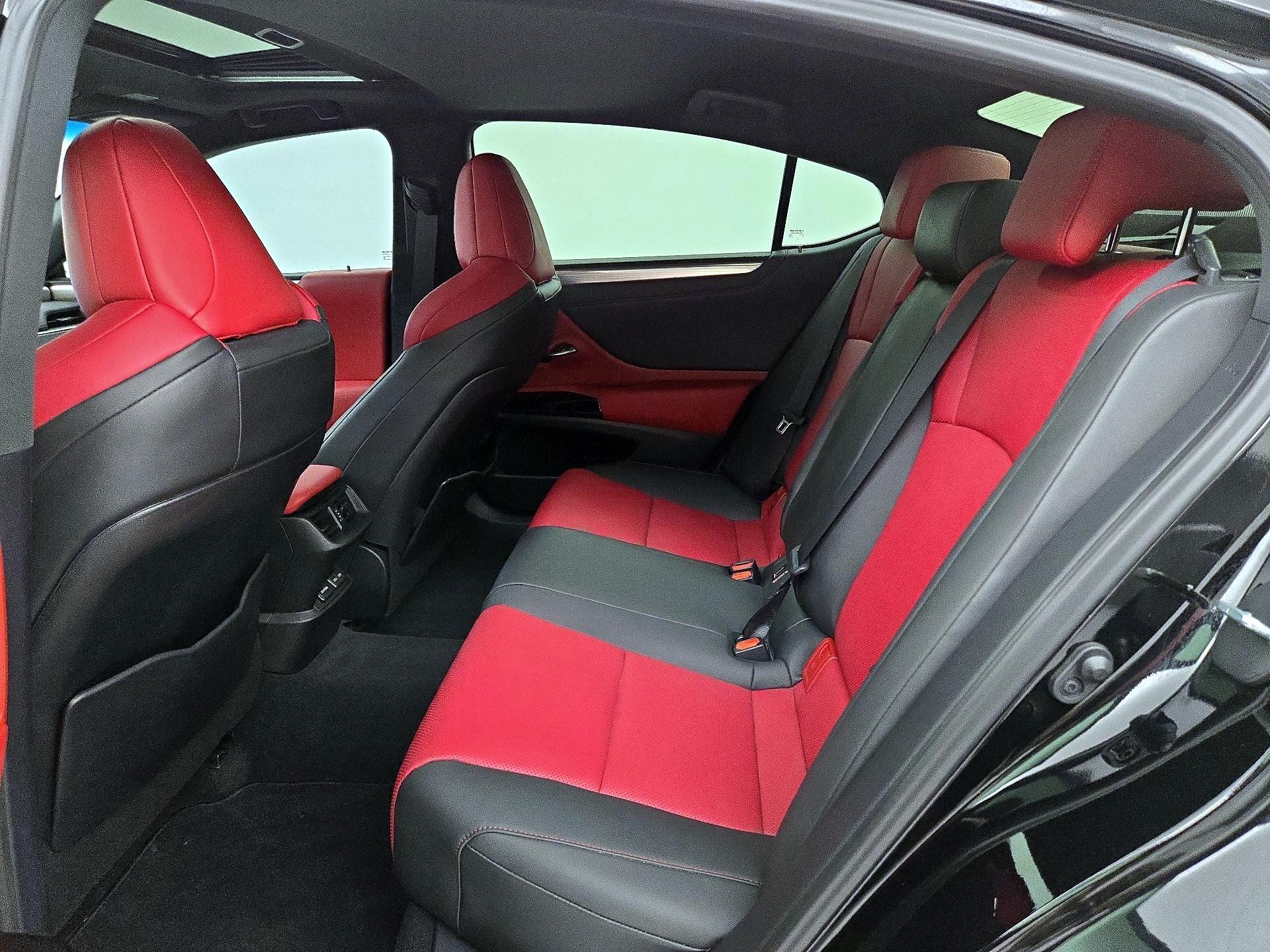 Thumbnail: 2024 Lexus ES - 20