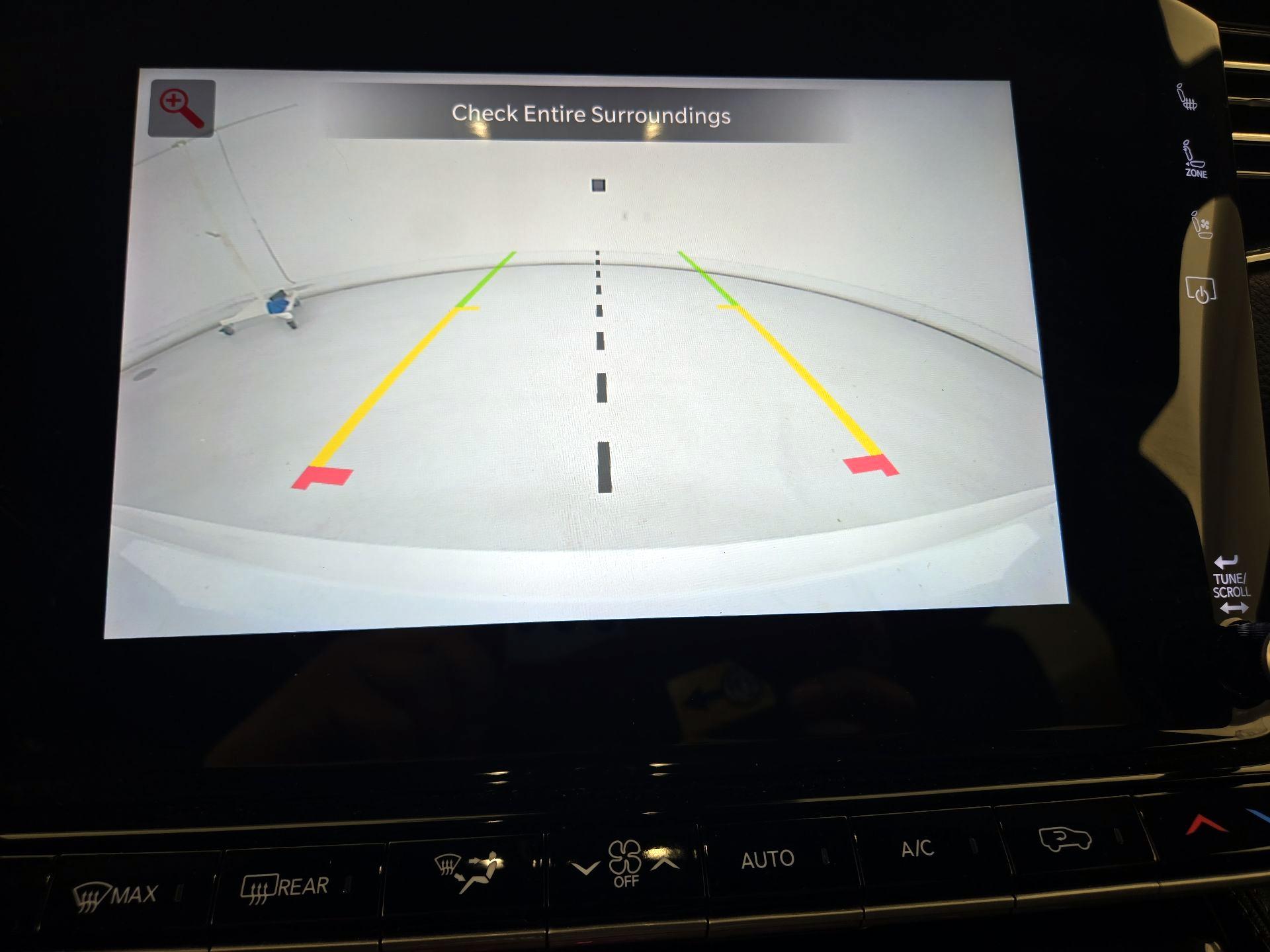 Thumbnail: 2024 Jeep Wagoneer - 15