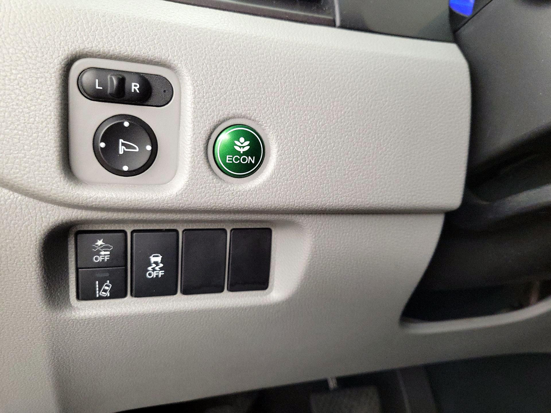 Thumbnail: 2021 Honda Pilot - 13