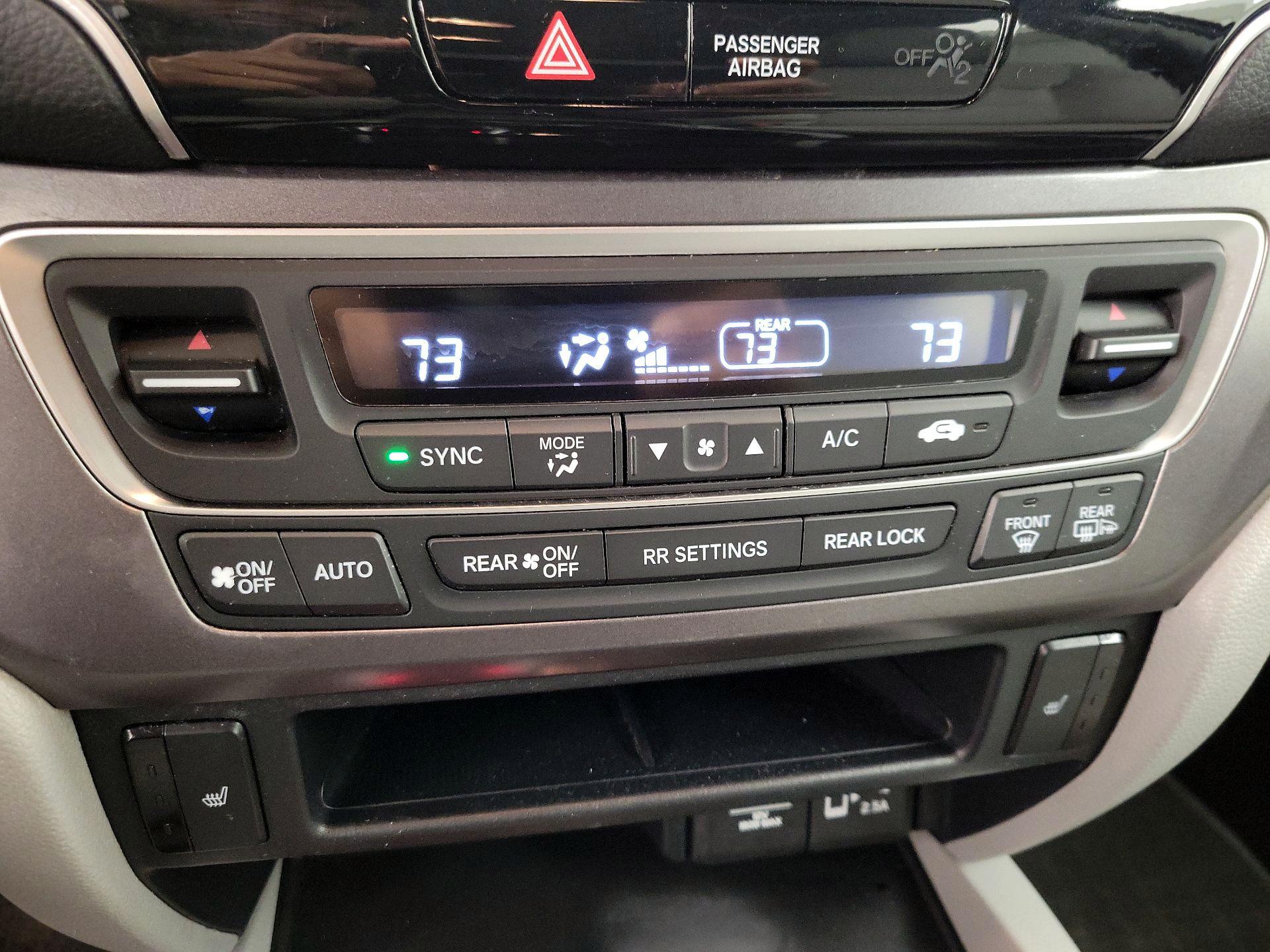 Thumbnail: 2021 Honda Pilot - 16