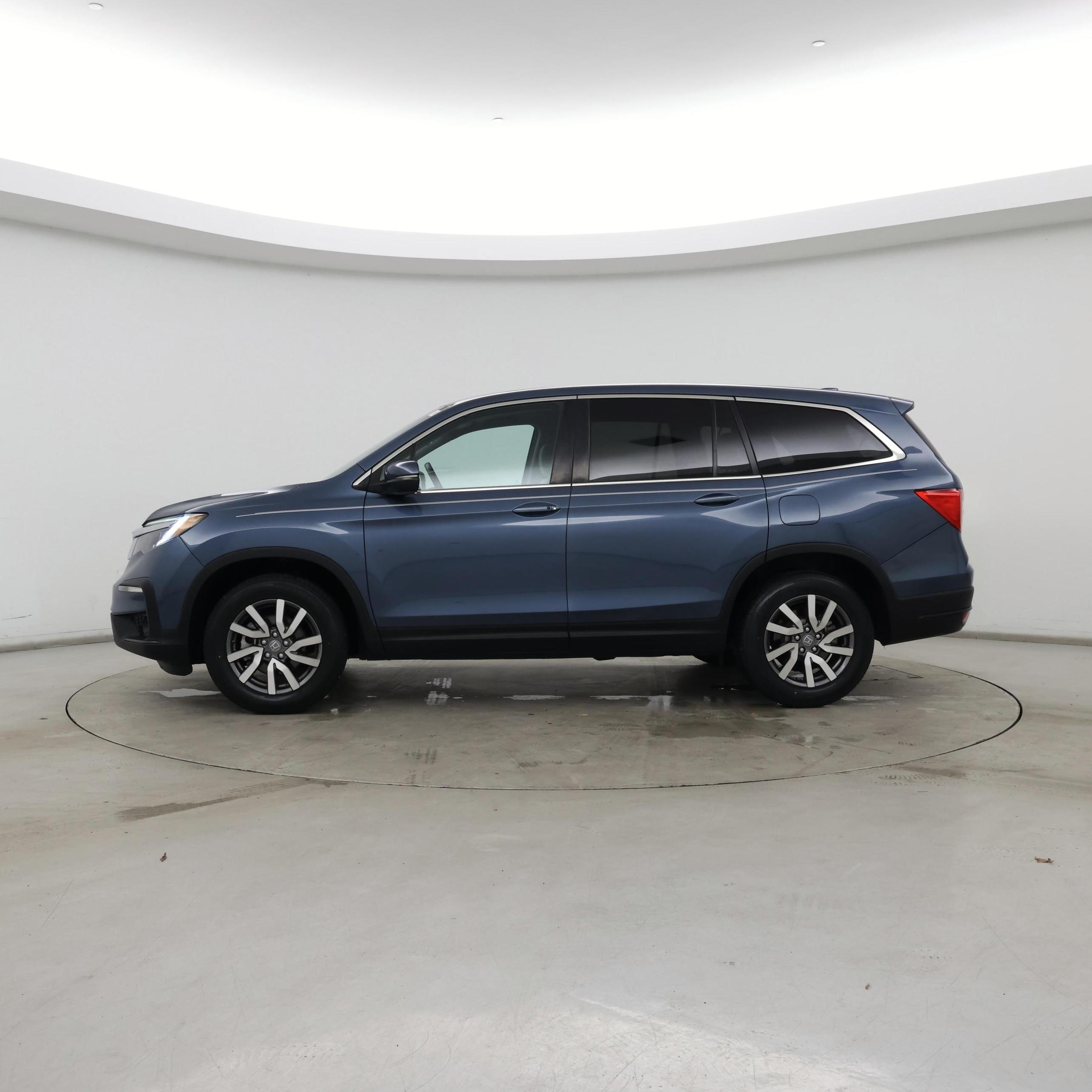 Thumbnail: 2021 Honda Pilot - 3