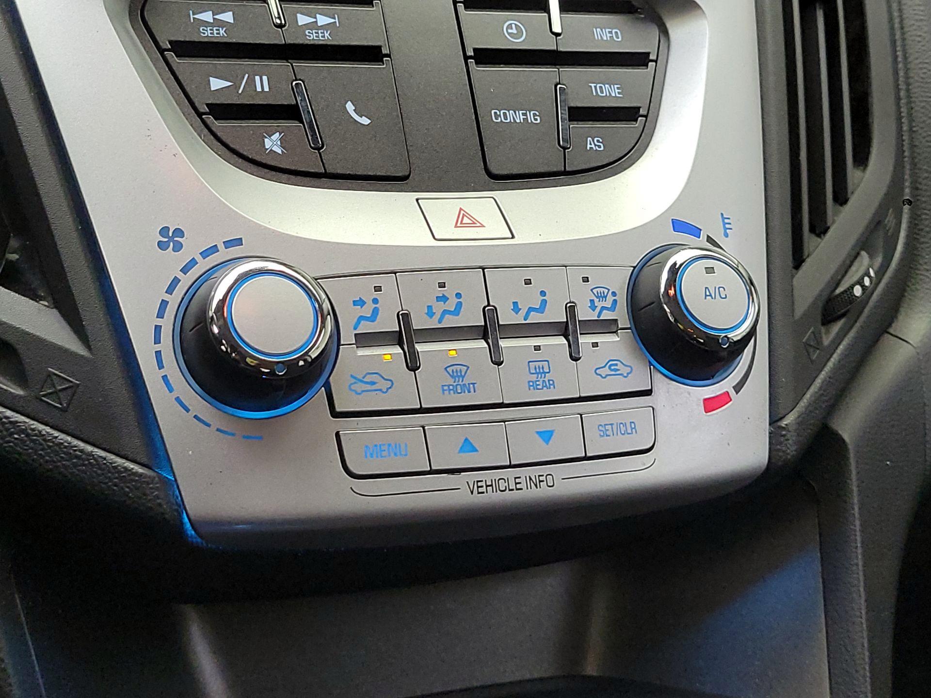 Thumbnail: 2016 Chevrolet Equinox - 15