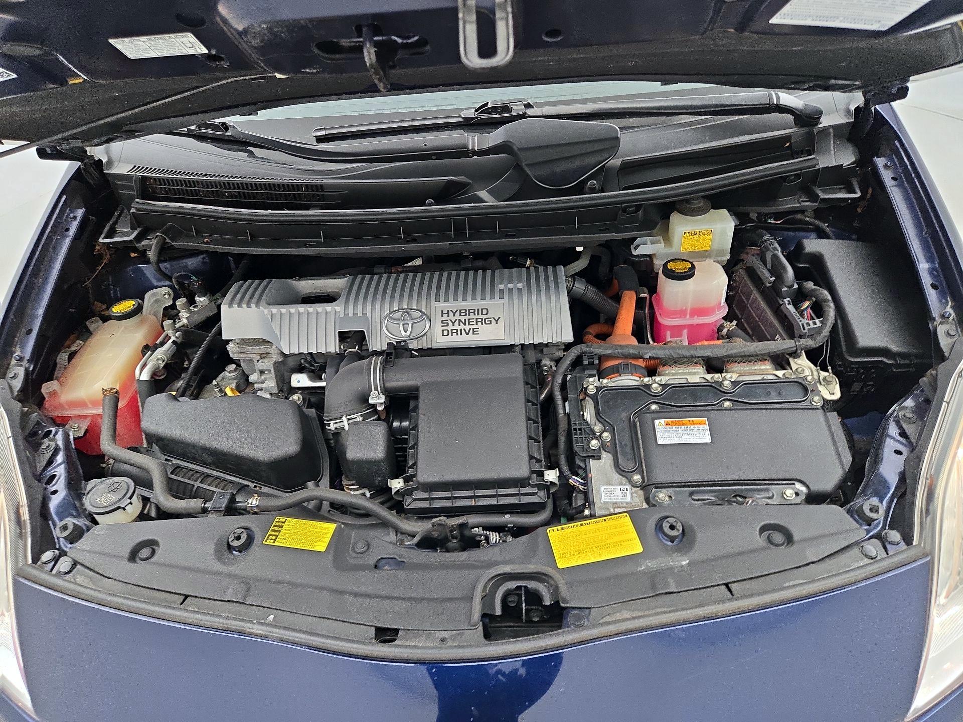 Thumbnail: 2014 Toyota Prius - 20