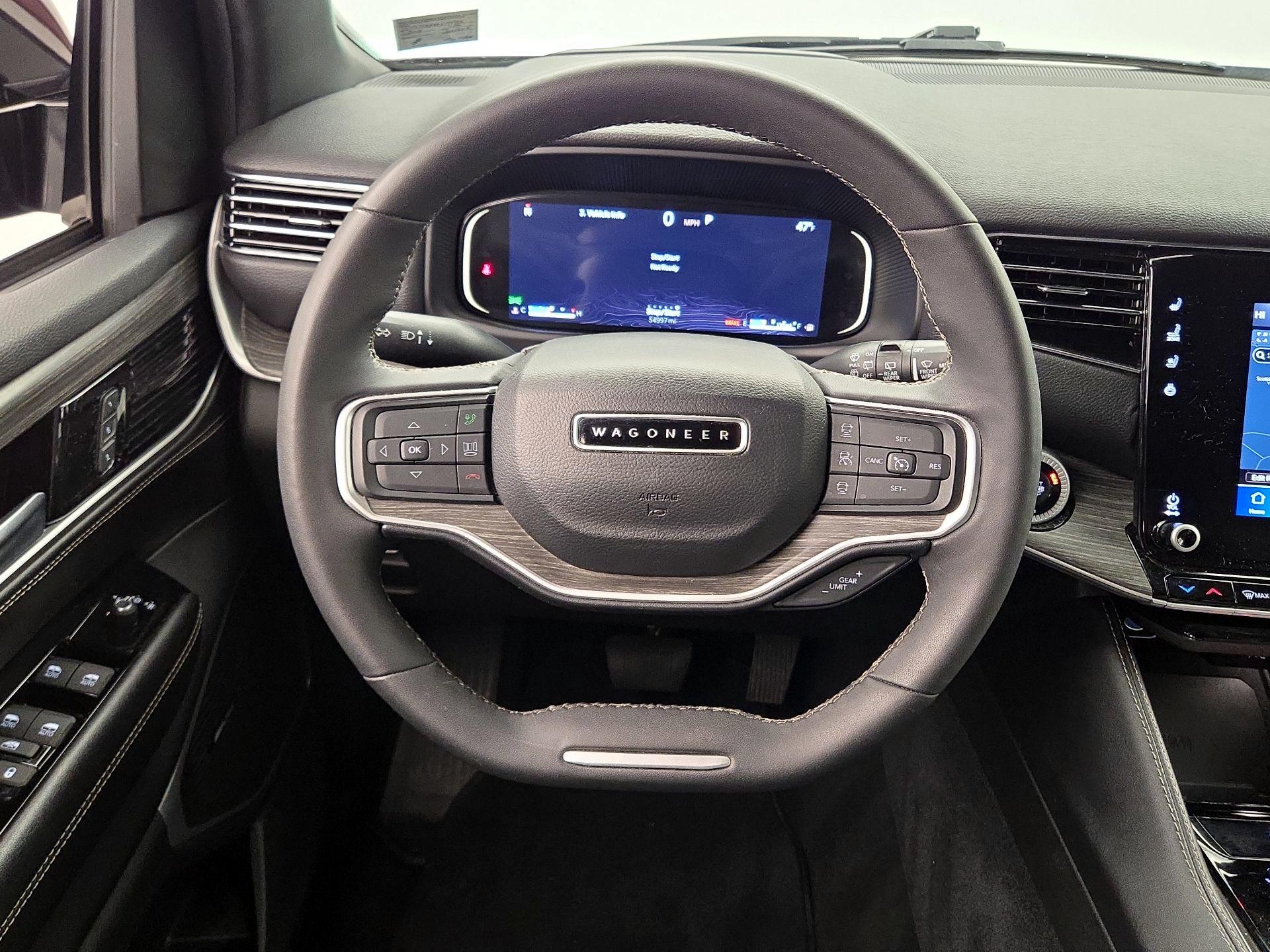 Thumbnail: 2024 Jeep Wagoneer - 10