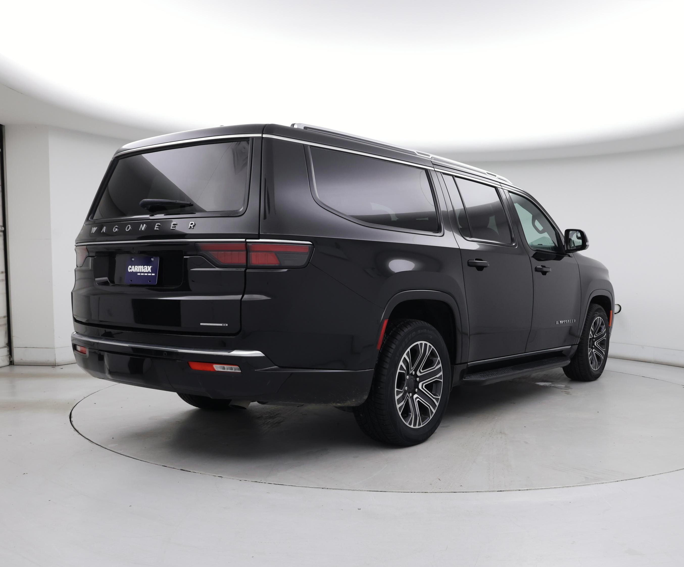 Thumbnail: 2024 Jeep Wagoneer - 8